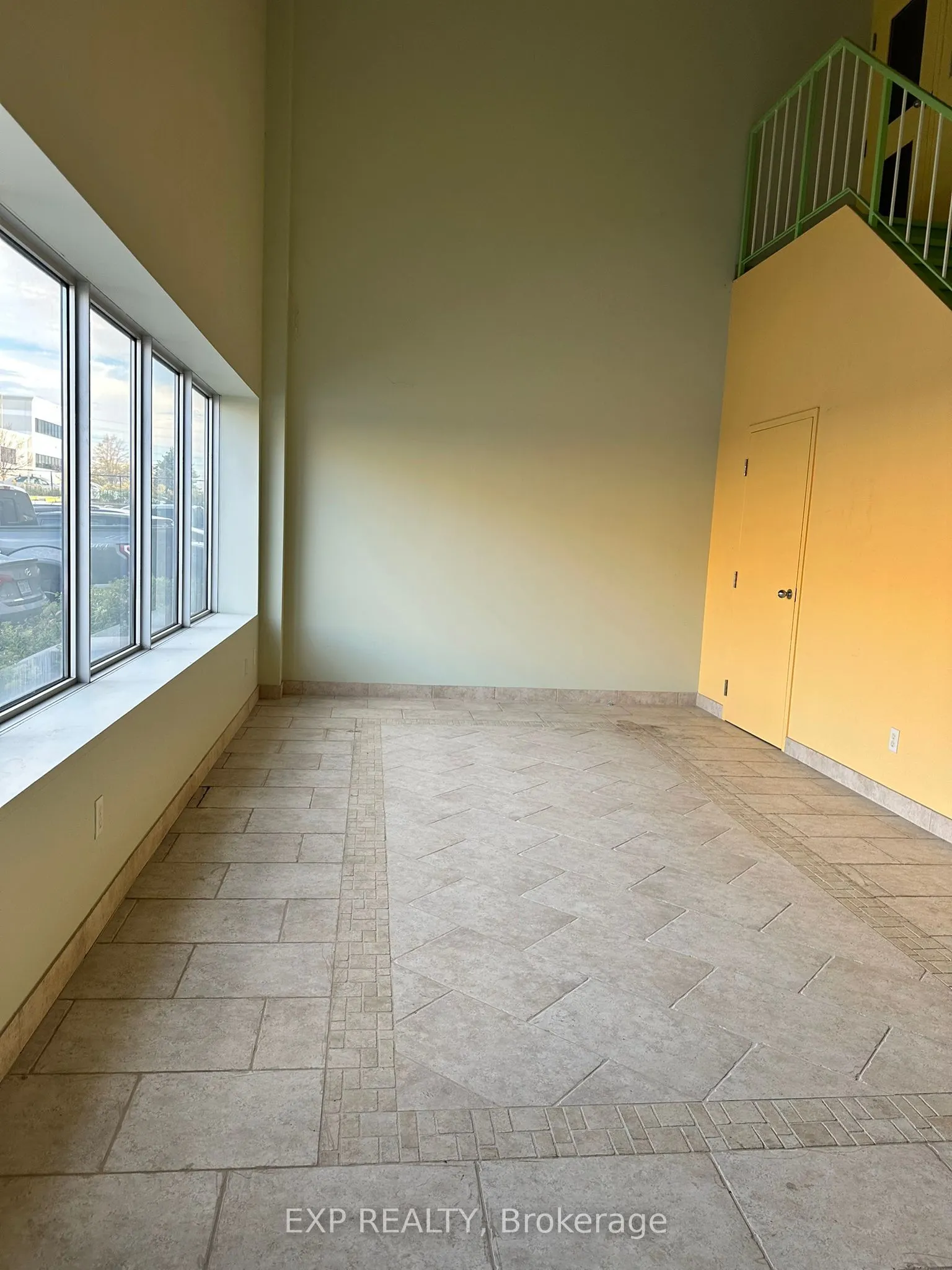 1150 Kerrisdale Boulevard, #3