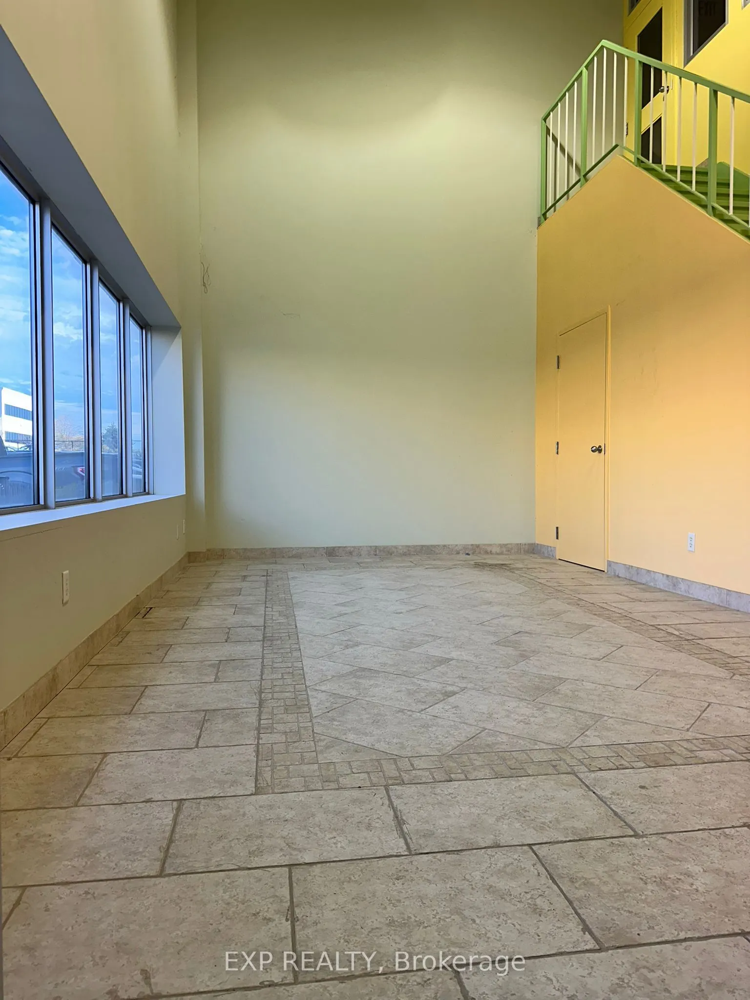 1150 Kerrisdale Boulevard, #3
