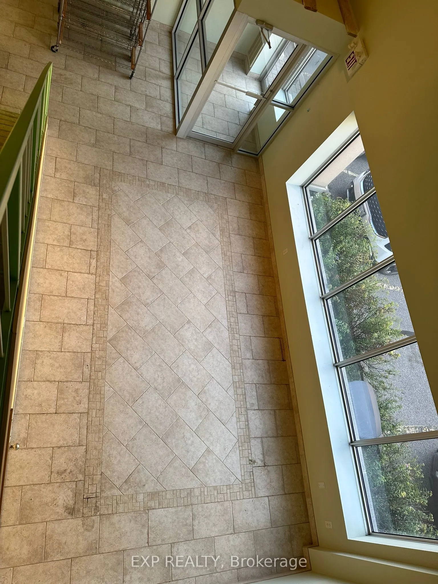 1150 Kerrisdale Boulevard, #3