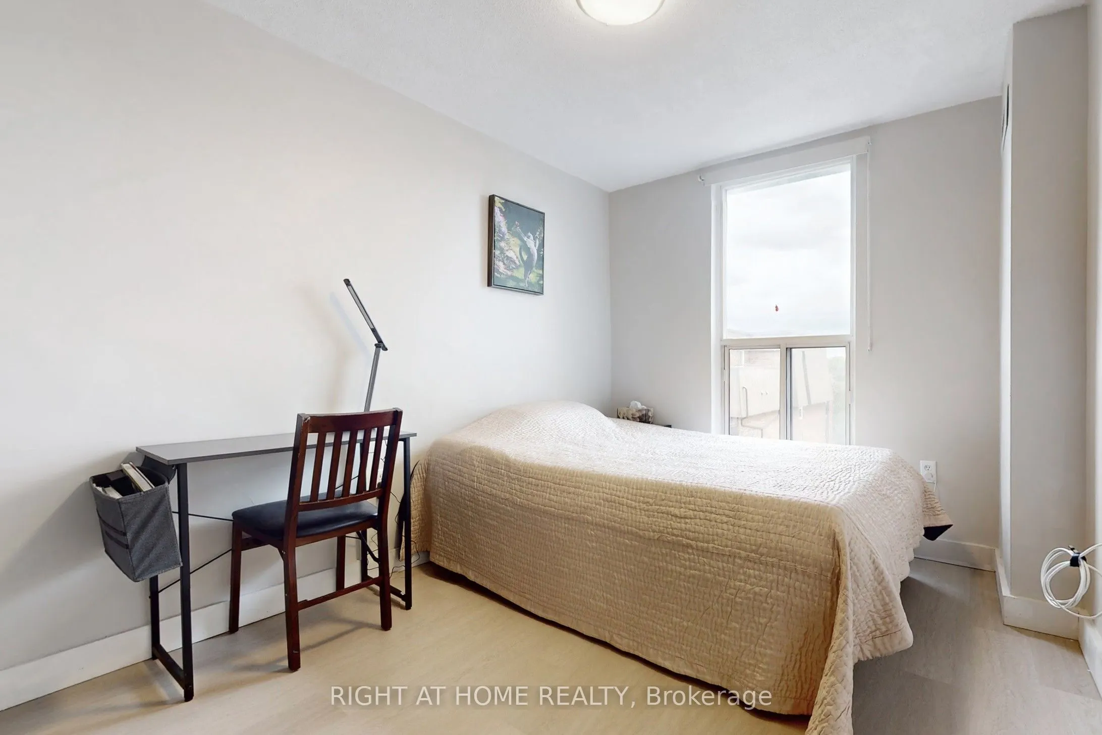 16 Elgin Street, #320