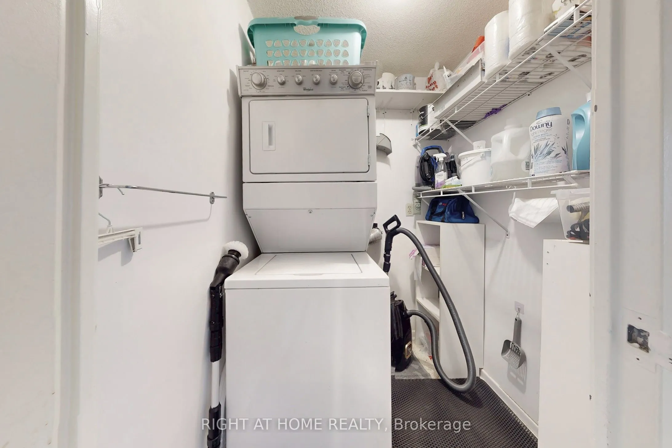 16 Elgin Street, #320
