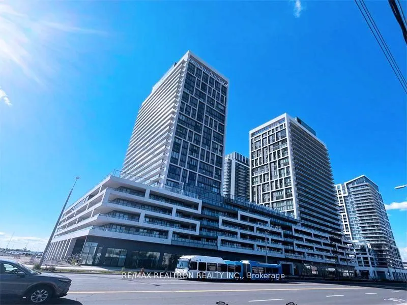 8960 Jane Street, #326