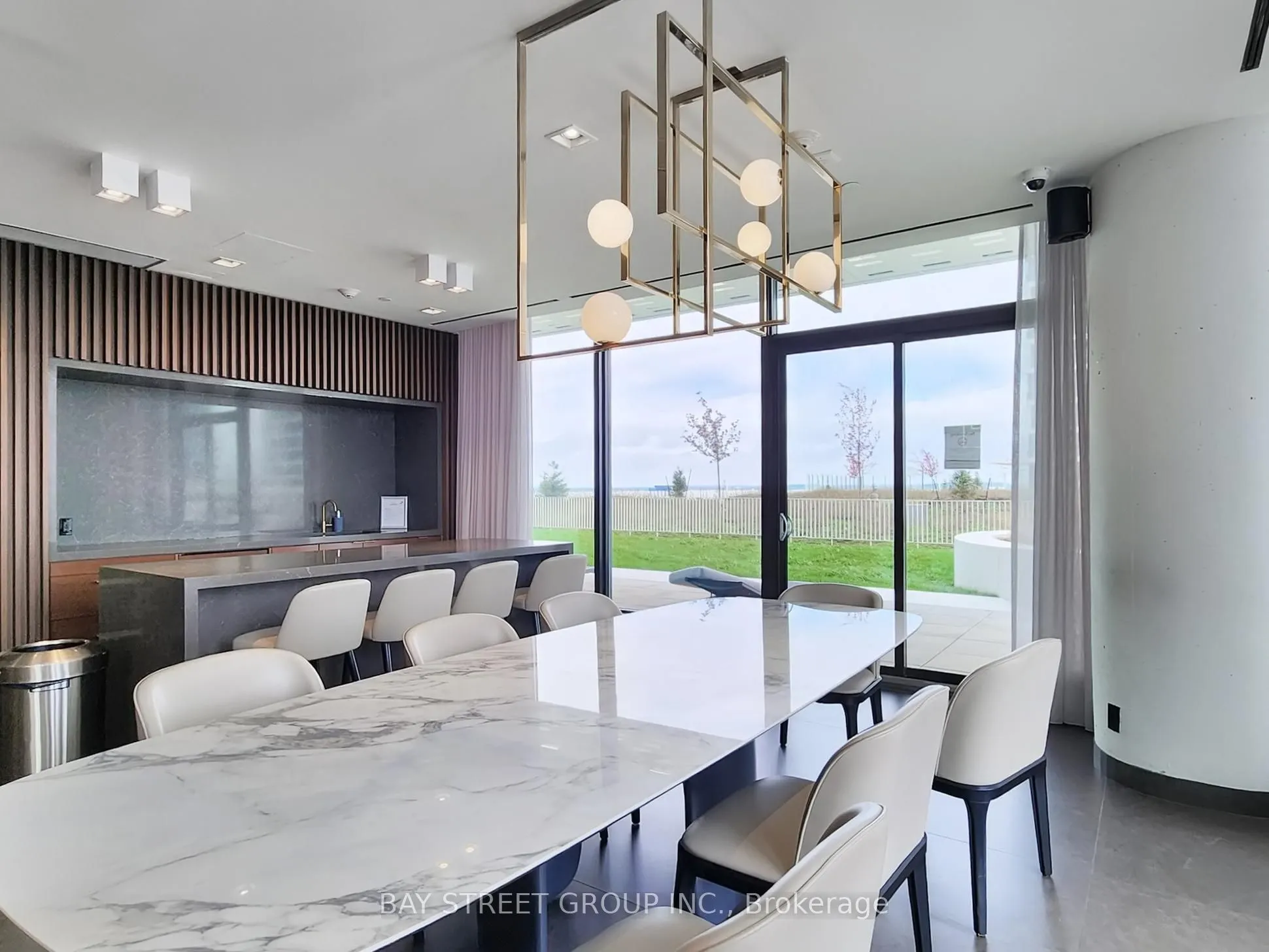 5 Buttermill Avenue, #2308