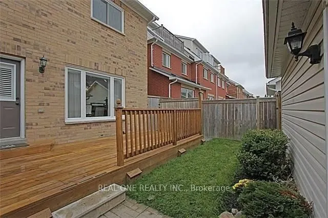 78 Bassett Avenue