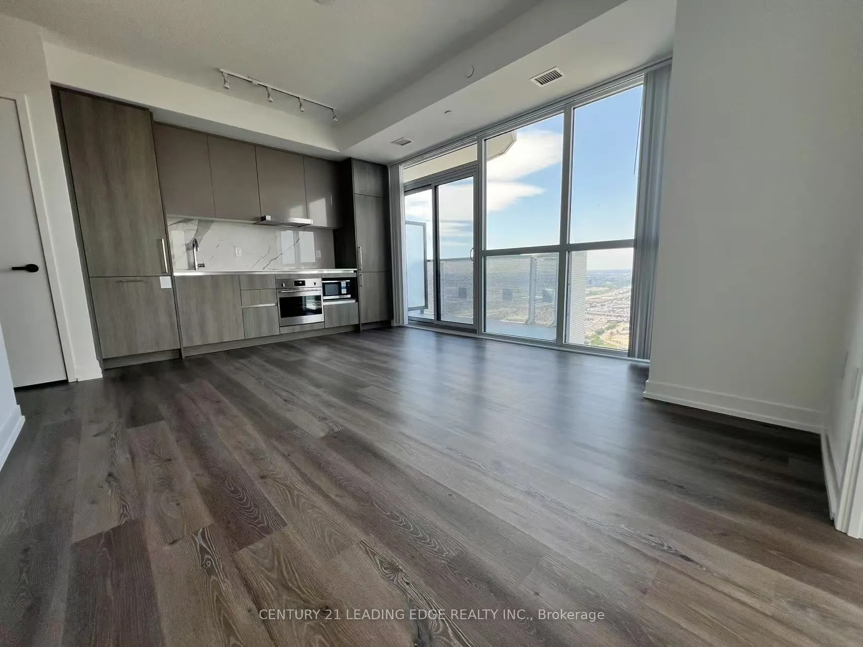 225 Commerce Street, #5609