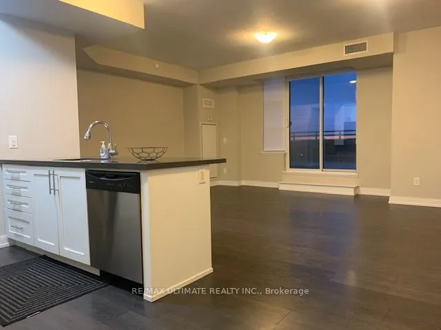 540 Bur Oak Avenue, #627