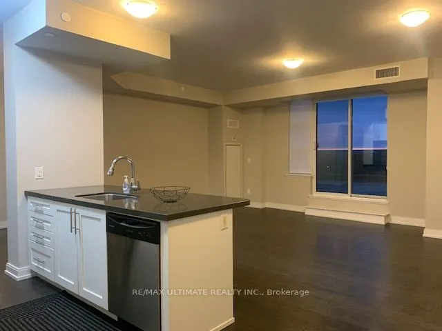 540 Bur Oak Avenue, #627