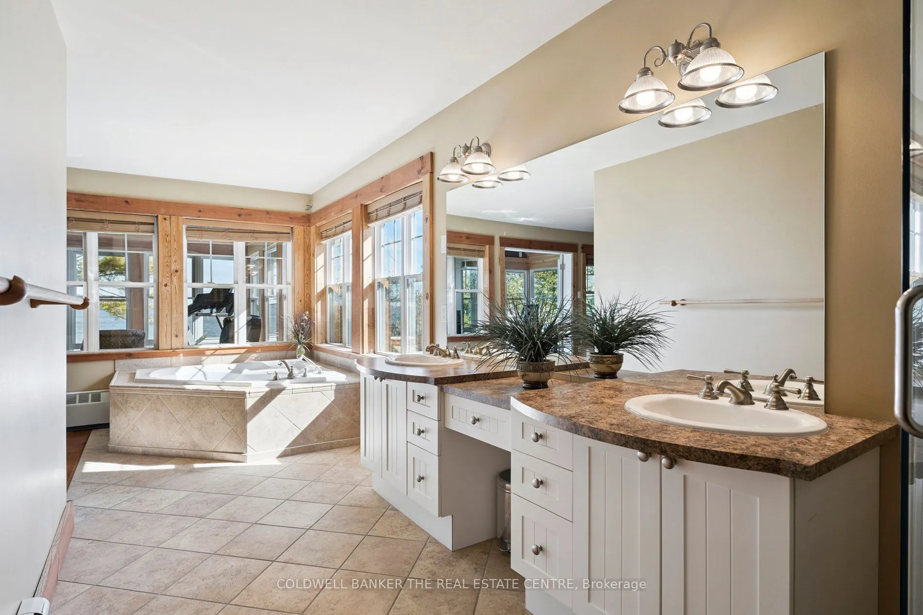 1099 Stoney Point Road