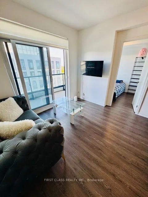 7950 BATHURST Street, #1201