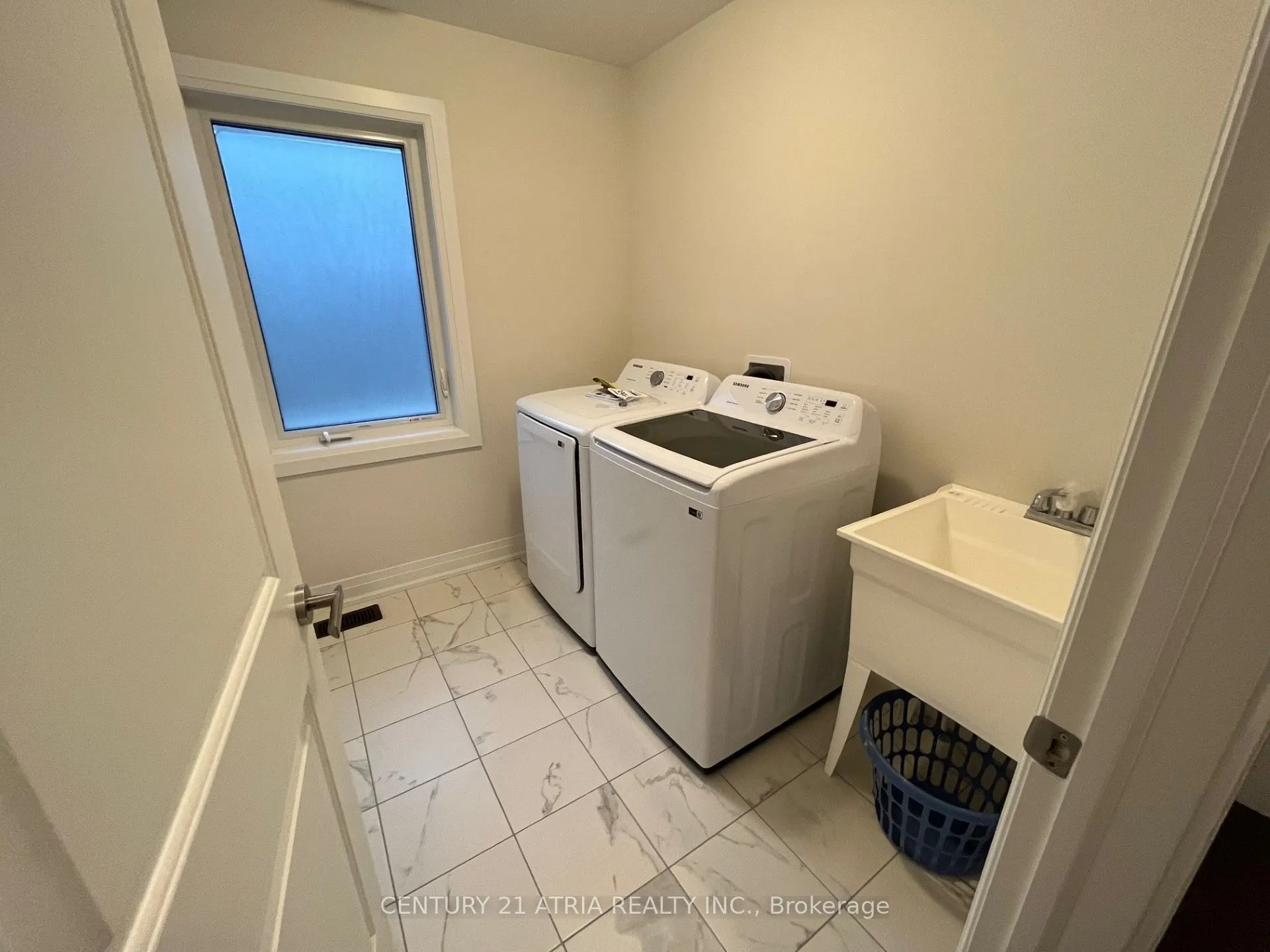 116 Ben Sinclair Avenue