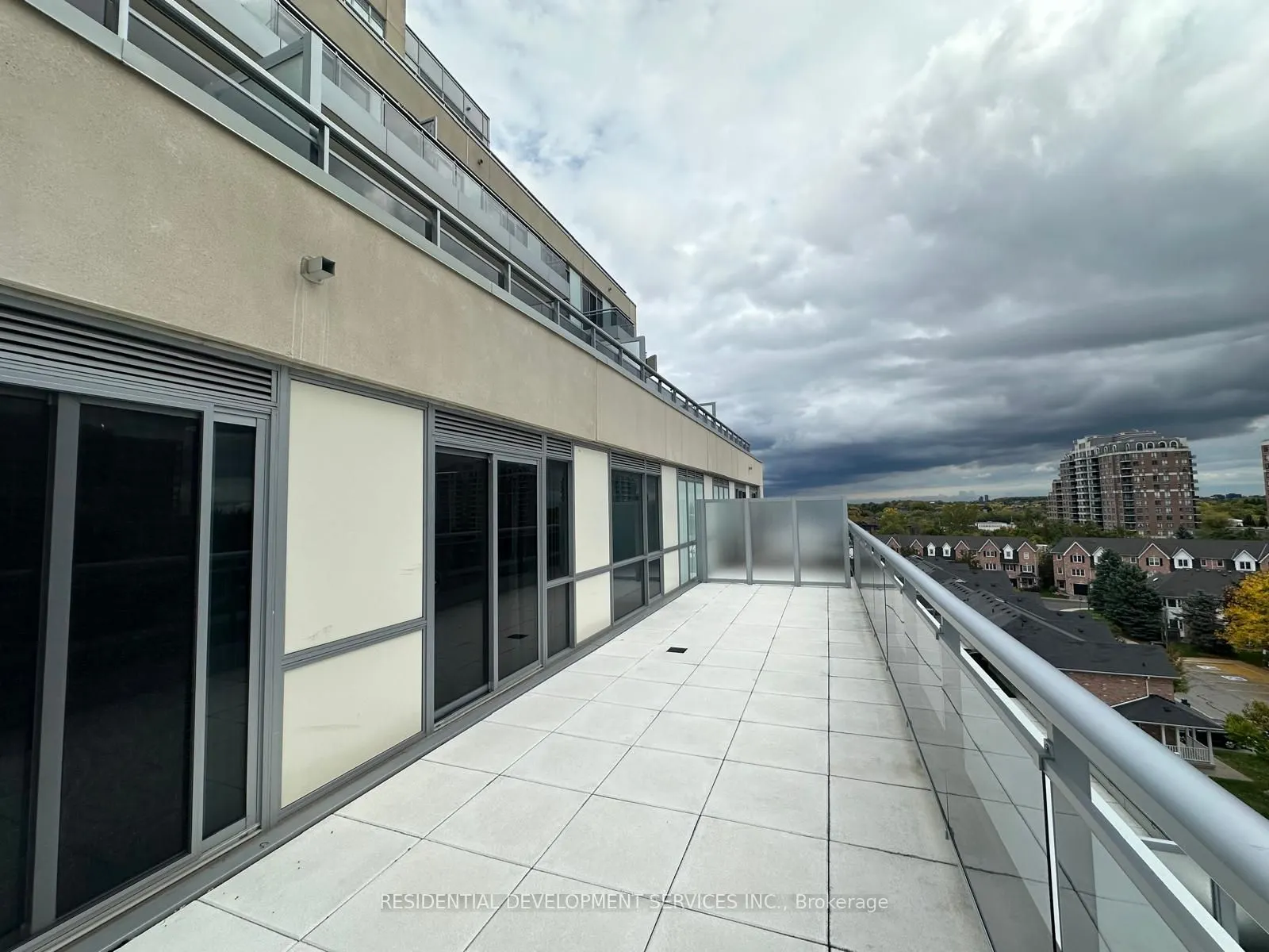 9199 Yonge Street, #616