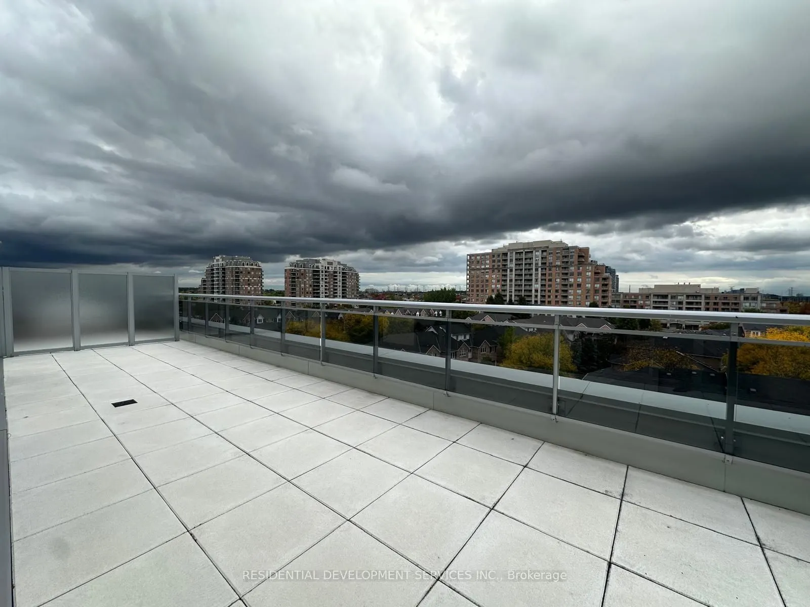 9199 Yonge Street, #616