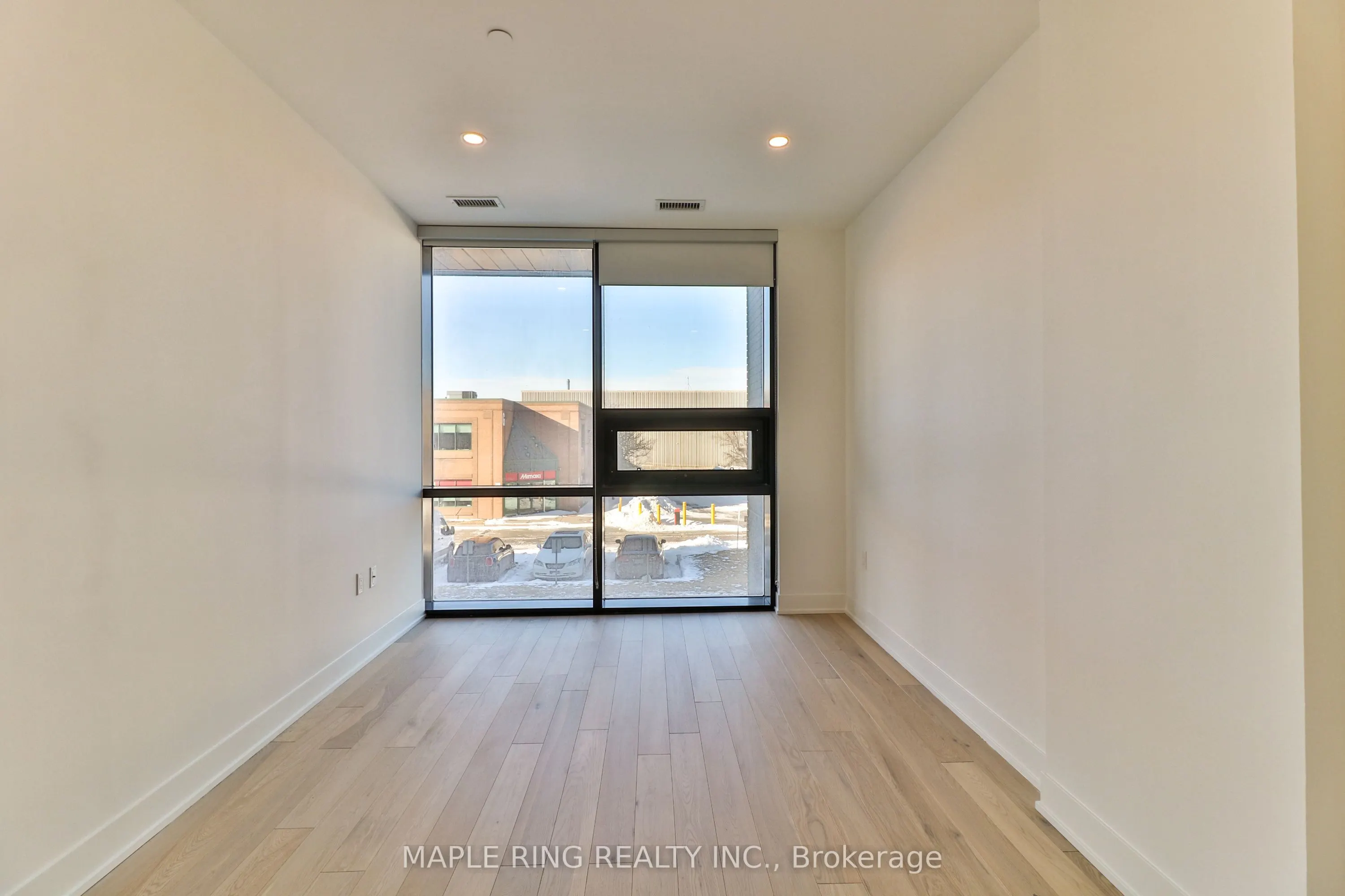 2908 Highway 7 Road, #Th103