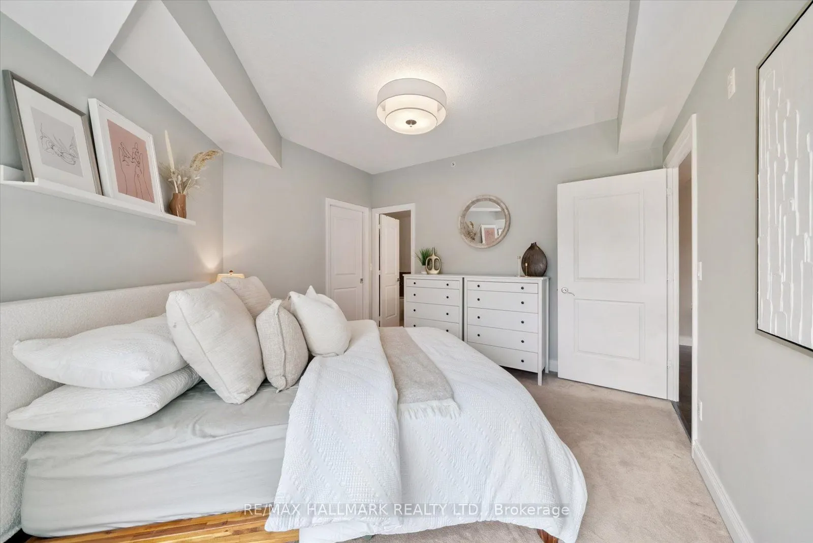 68 Main Street N, #311