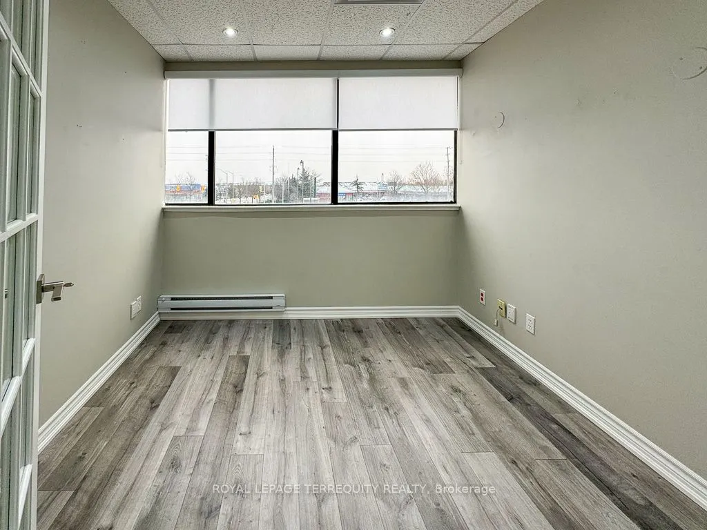 5402 Main Street, #201