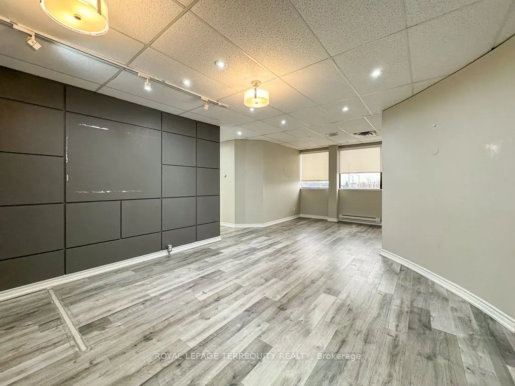 5402 Main Street, #201