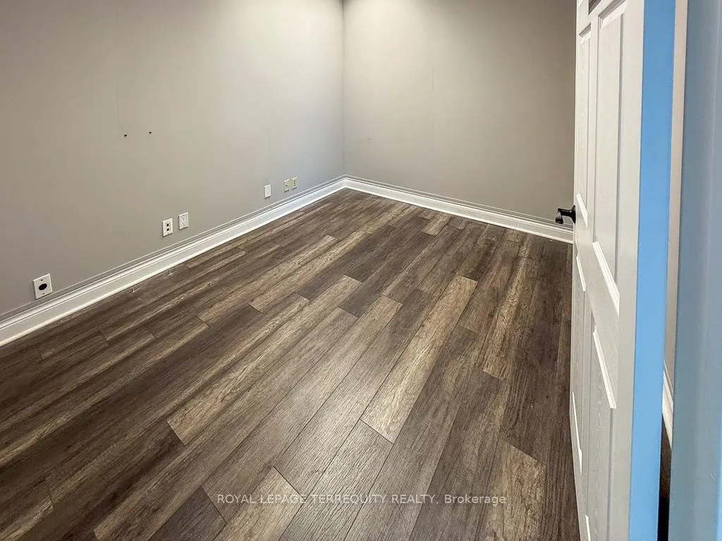 5402 Main Street, #203