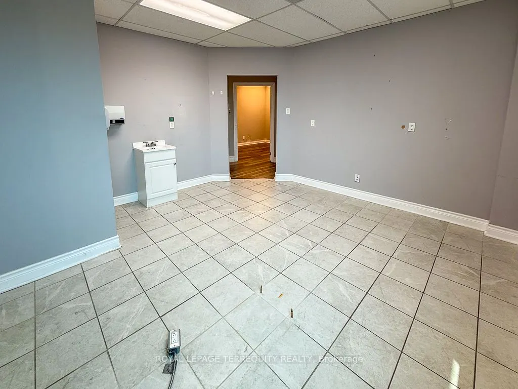 5402 Main Street, #203