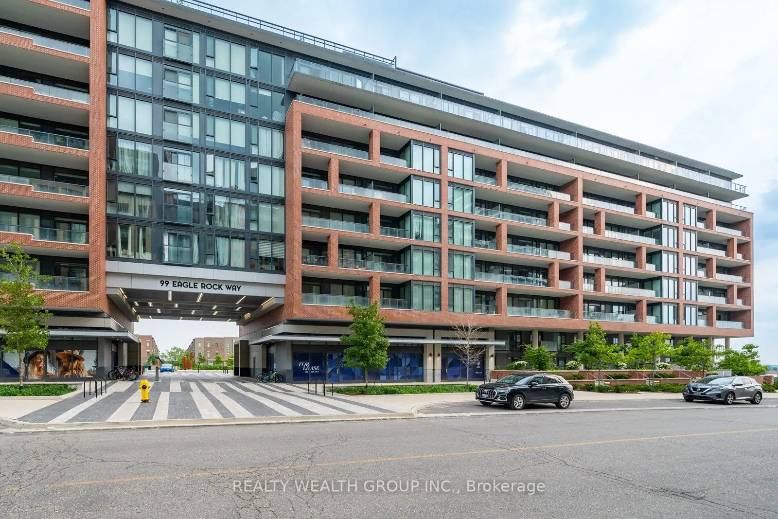99 Eagle Rock Way, #903