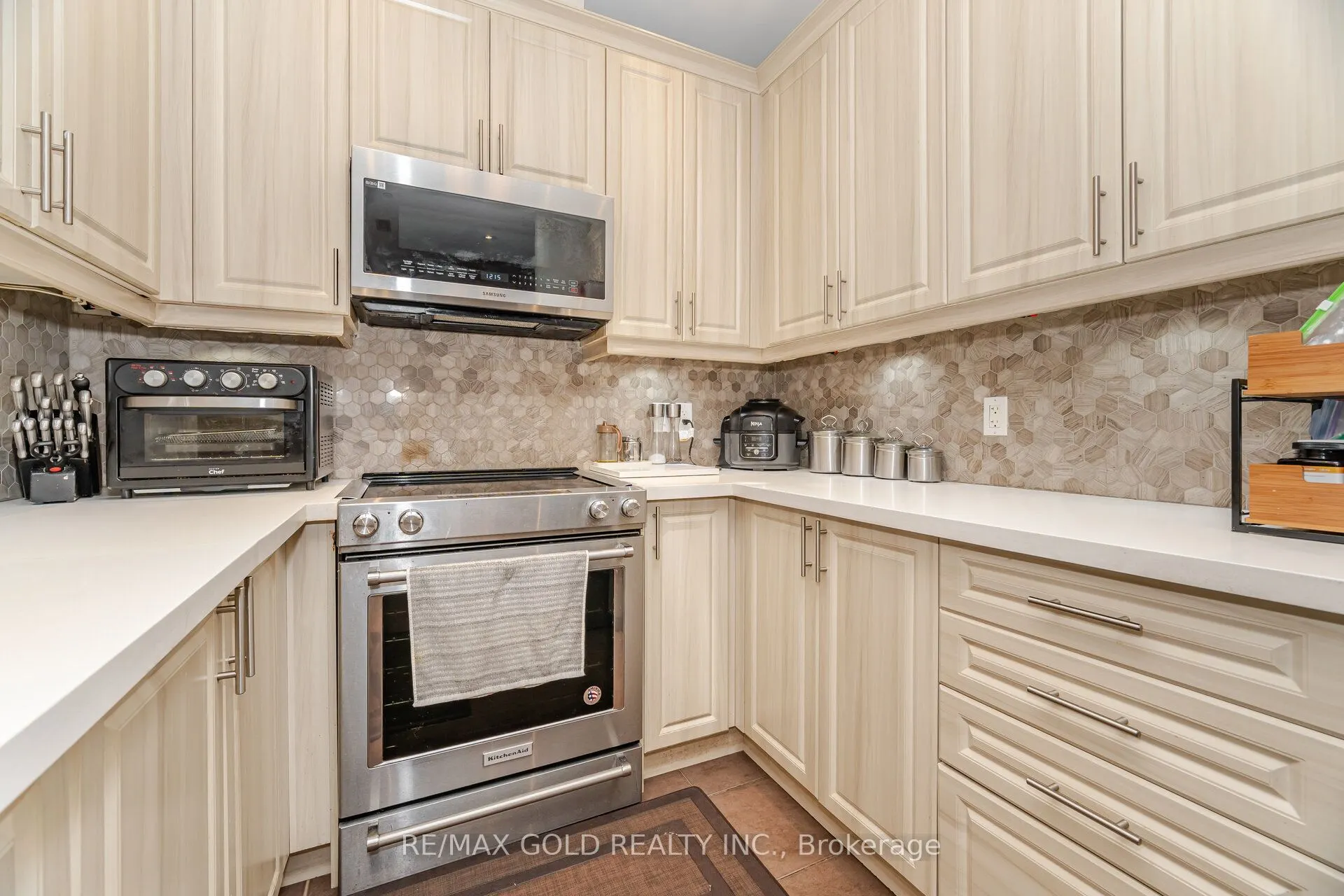 7325 Markham Road, #715