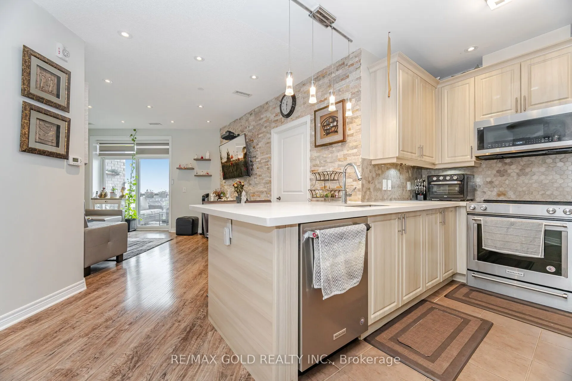 7325 Markham Road, #715