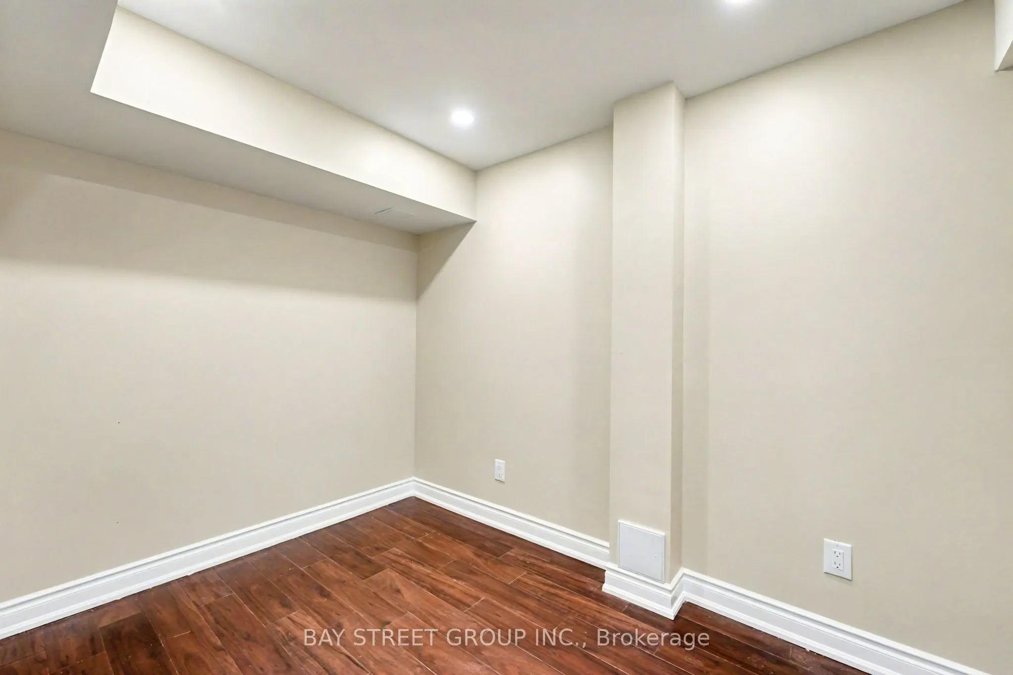 19 Goldlist Drive, #Basment