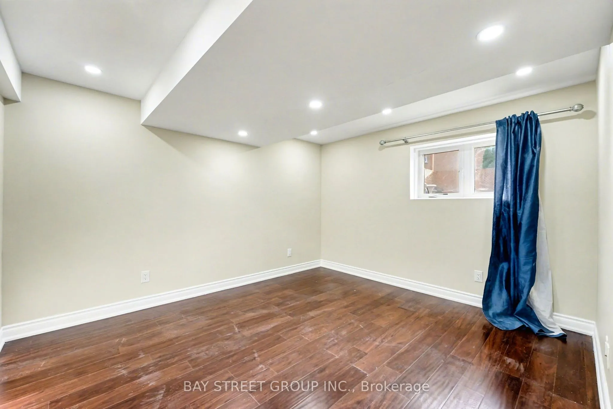 19 Goldlist Drive, #Basment