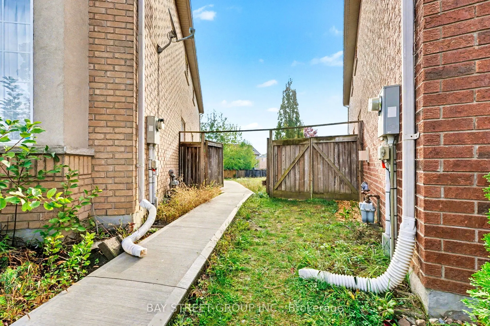 19 Goldlist Drive, #Basment