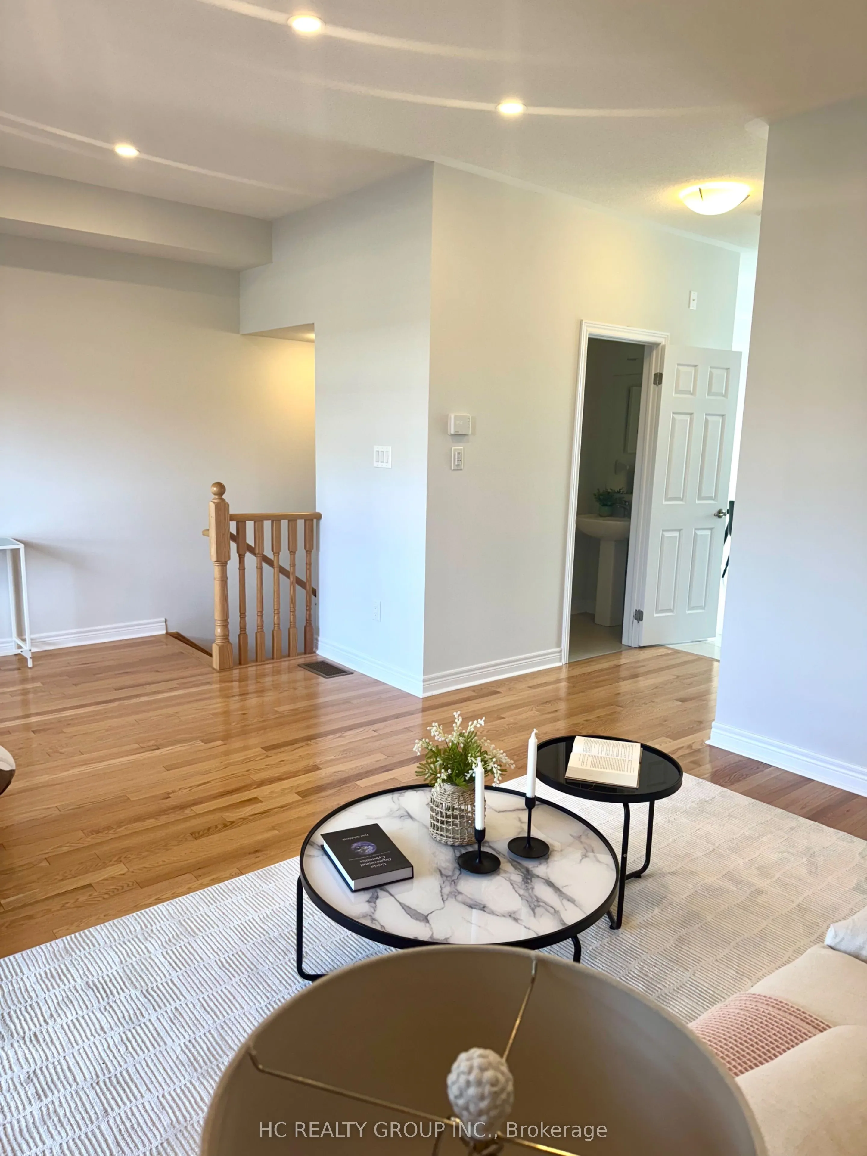 112 Robert Eaton Avenue W