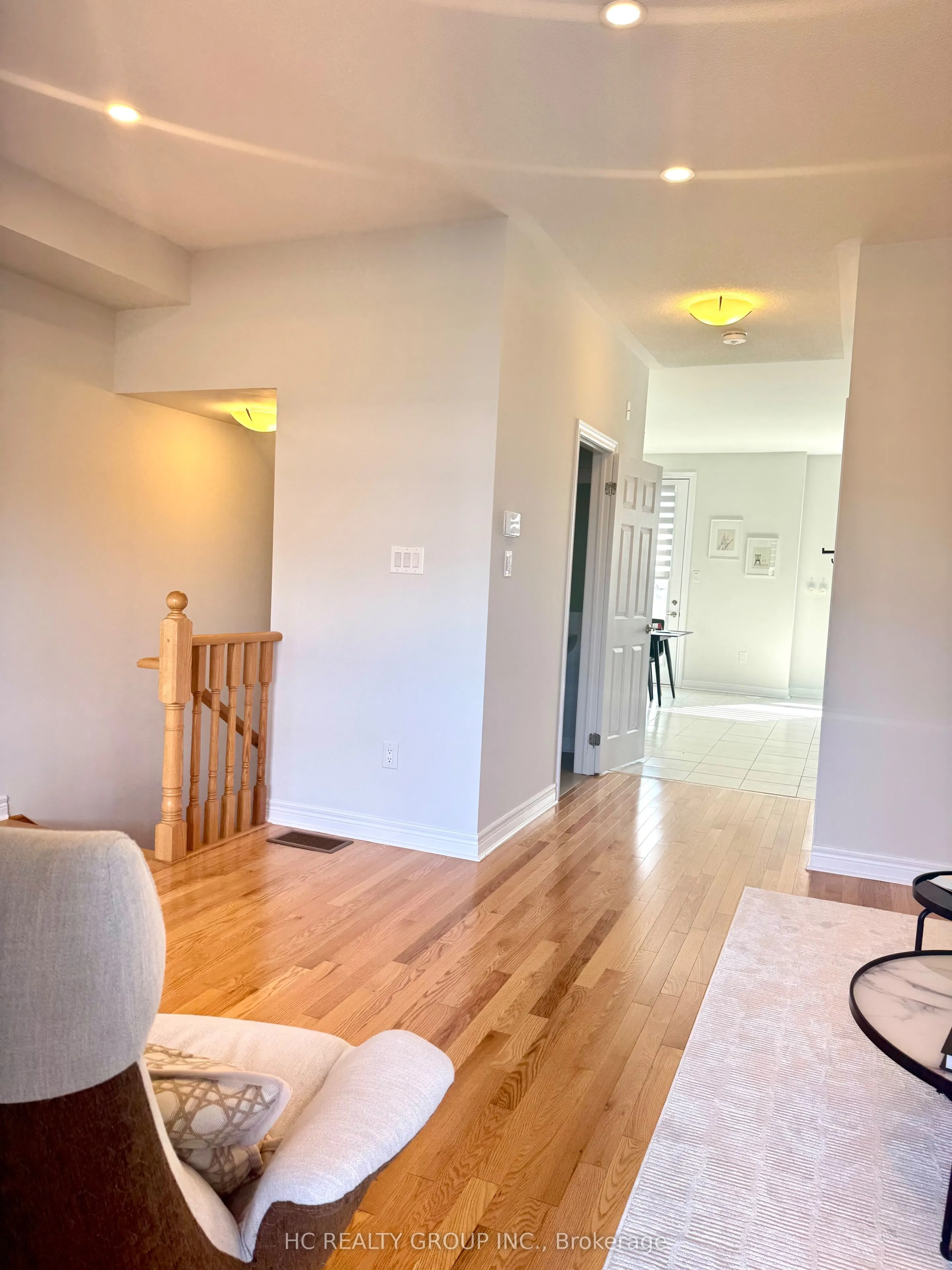 112 Robert Eaton Avenue W
