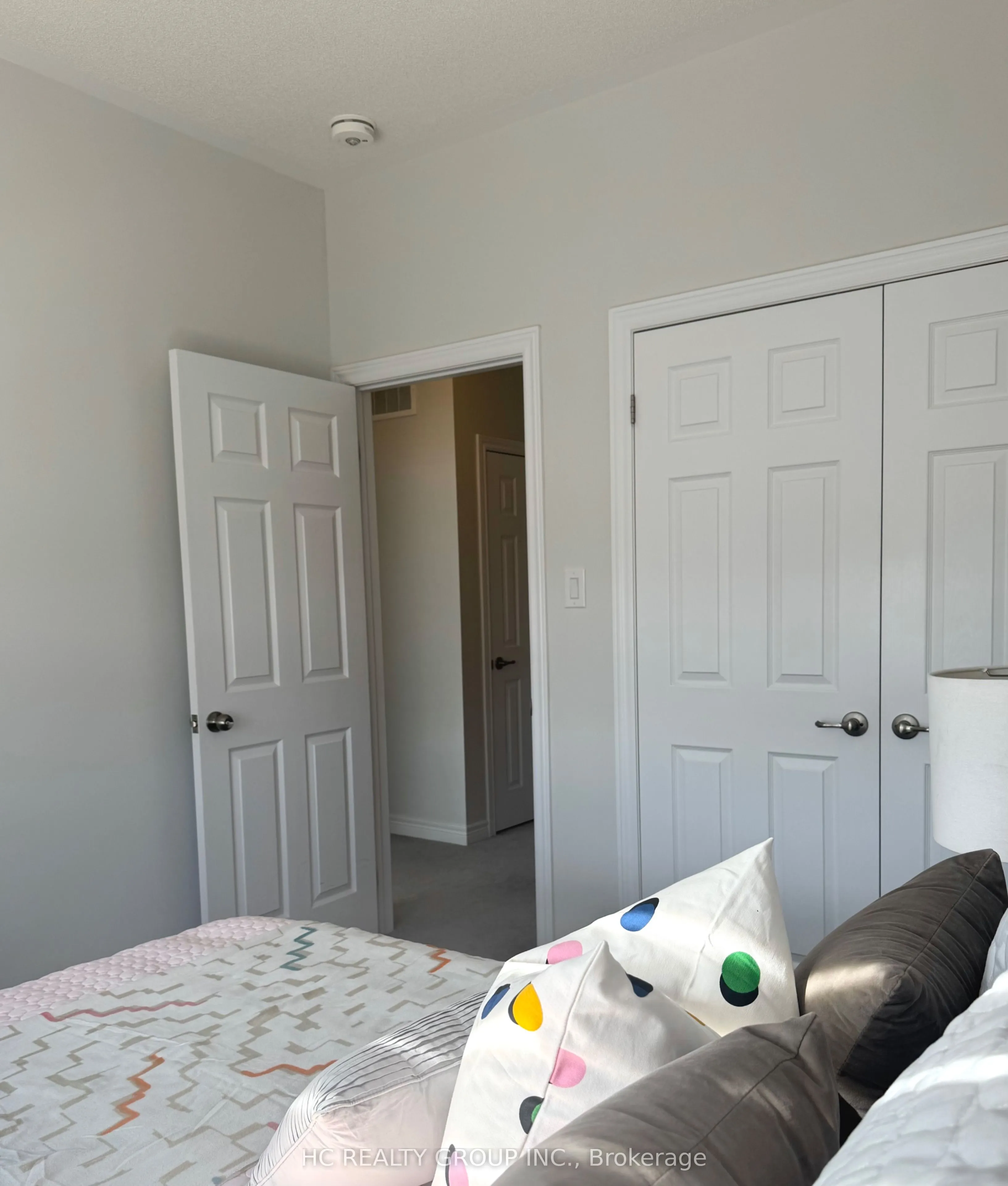 112 Robert Eaton Avenue W