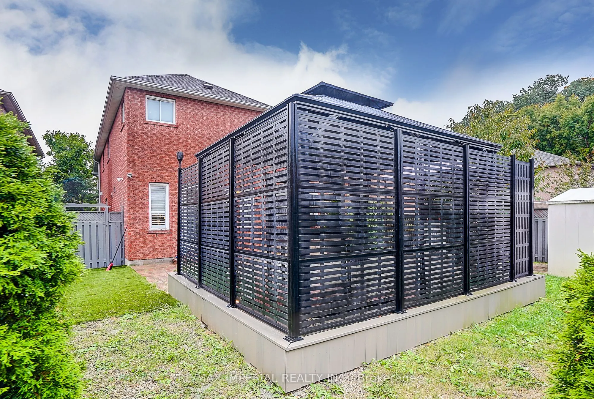 32 Brandon Gate Drive