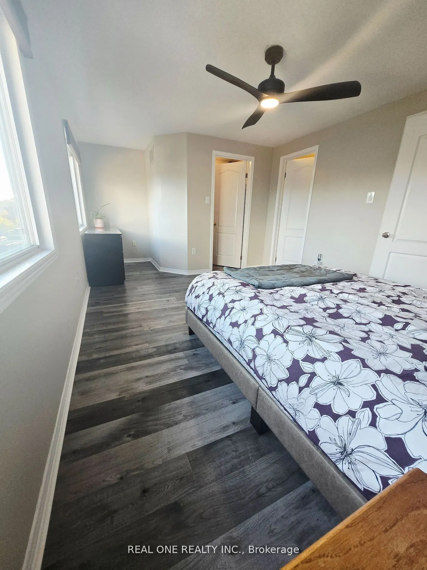 43 Shephard Avenue