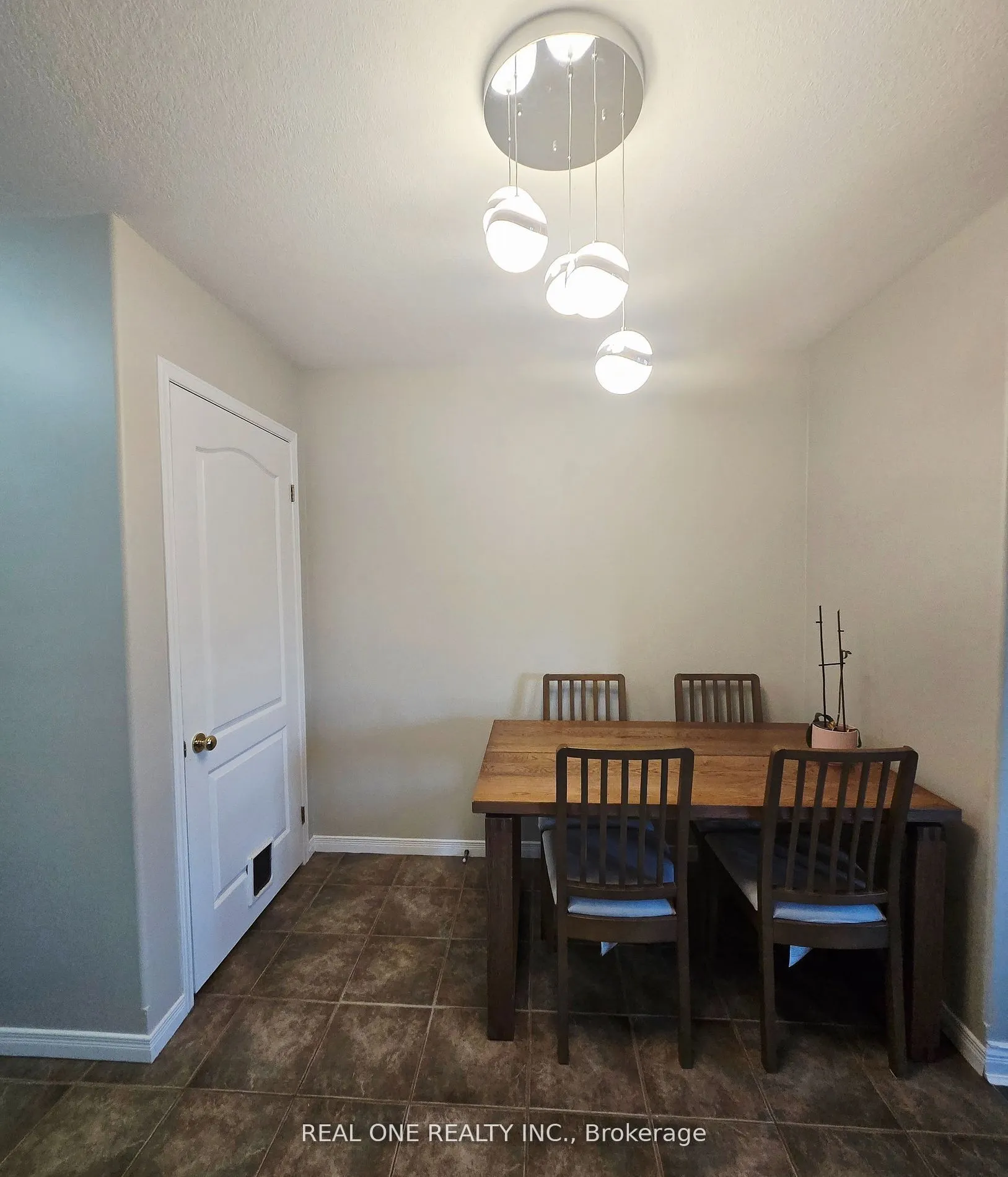 43 Shephard Avenue