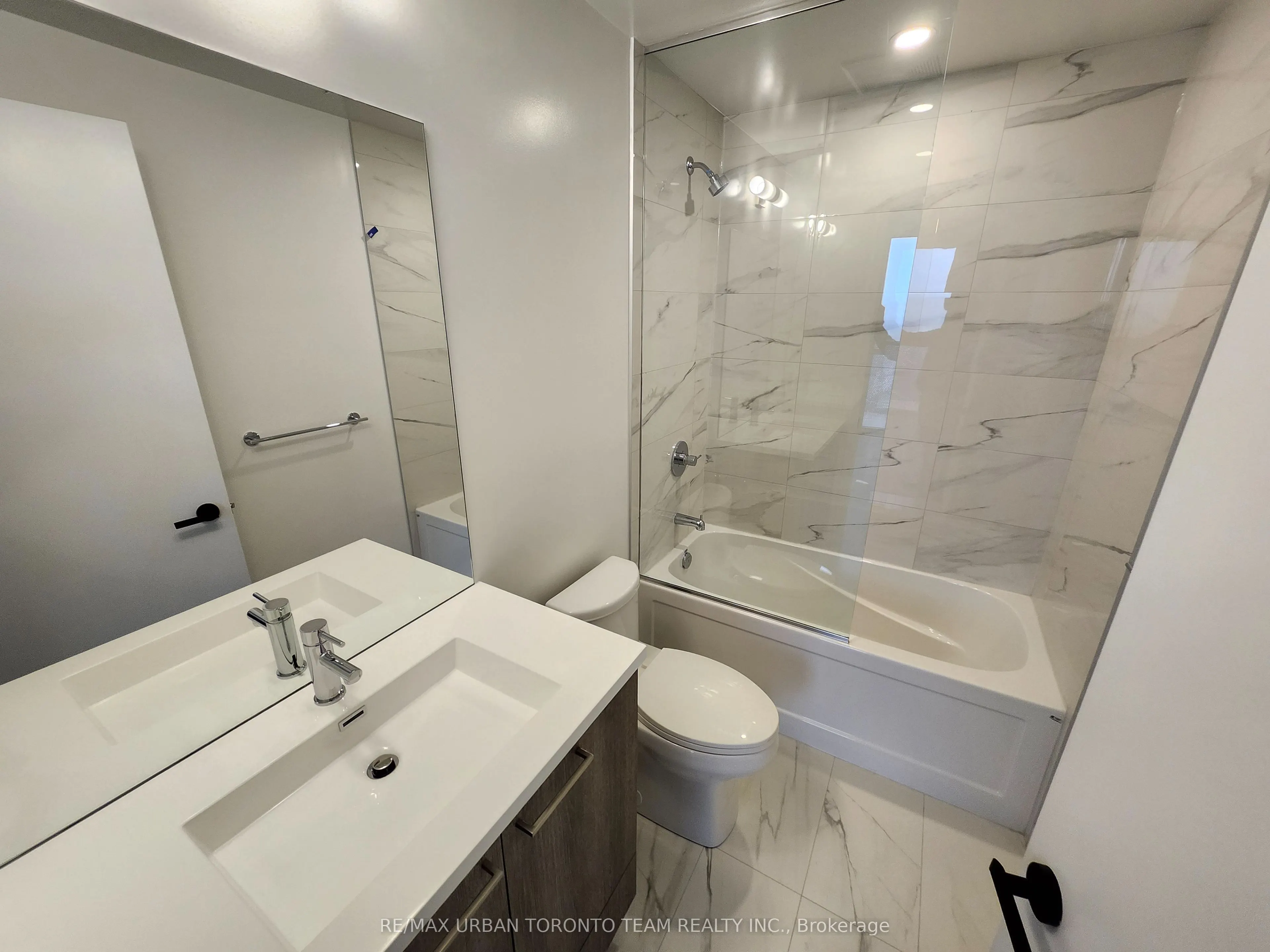 225 Commerce Street, #4608