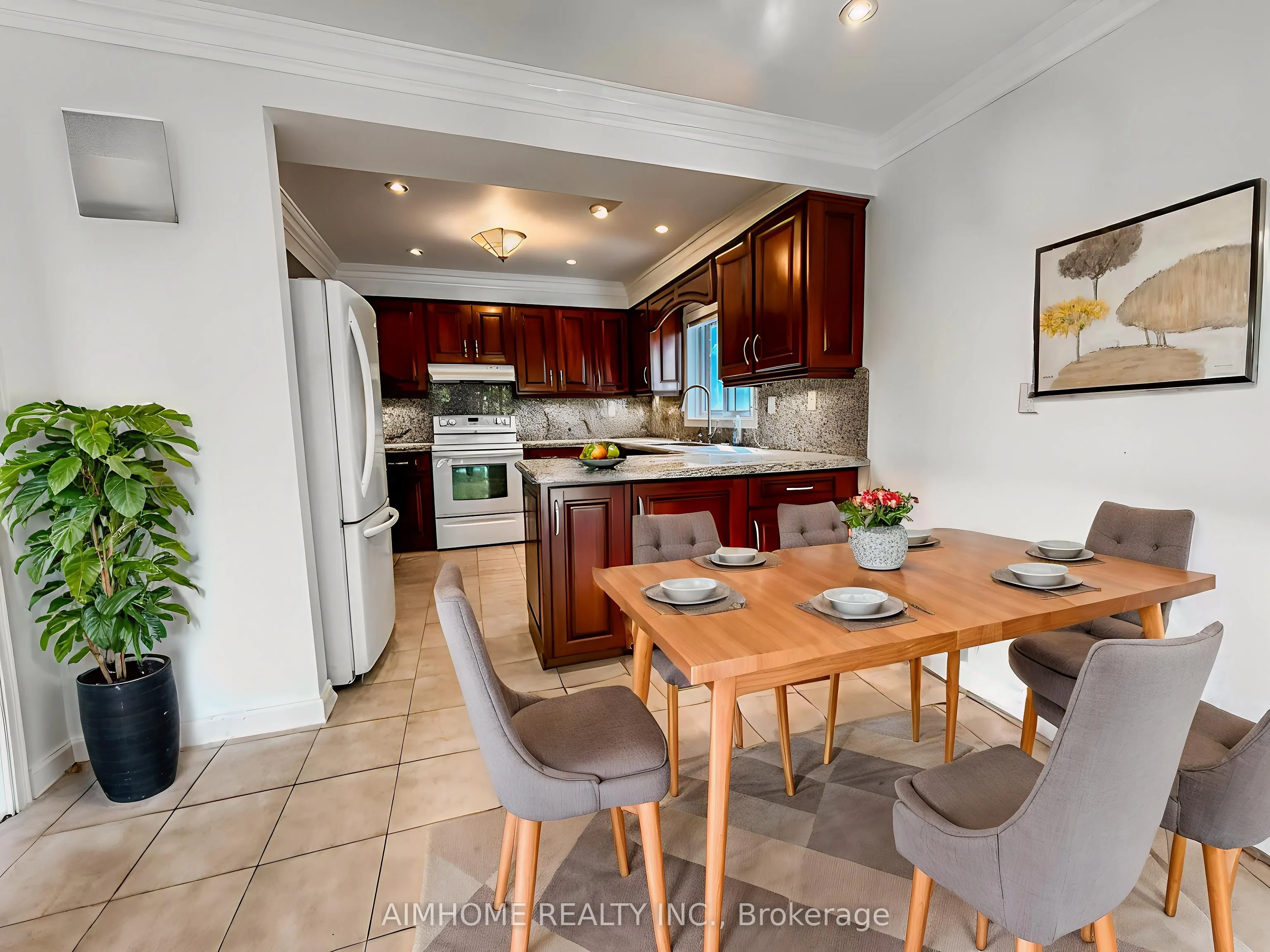 87 Ballard Crescent