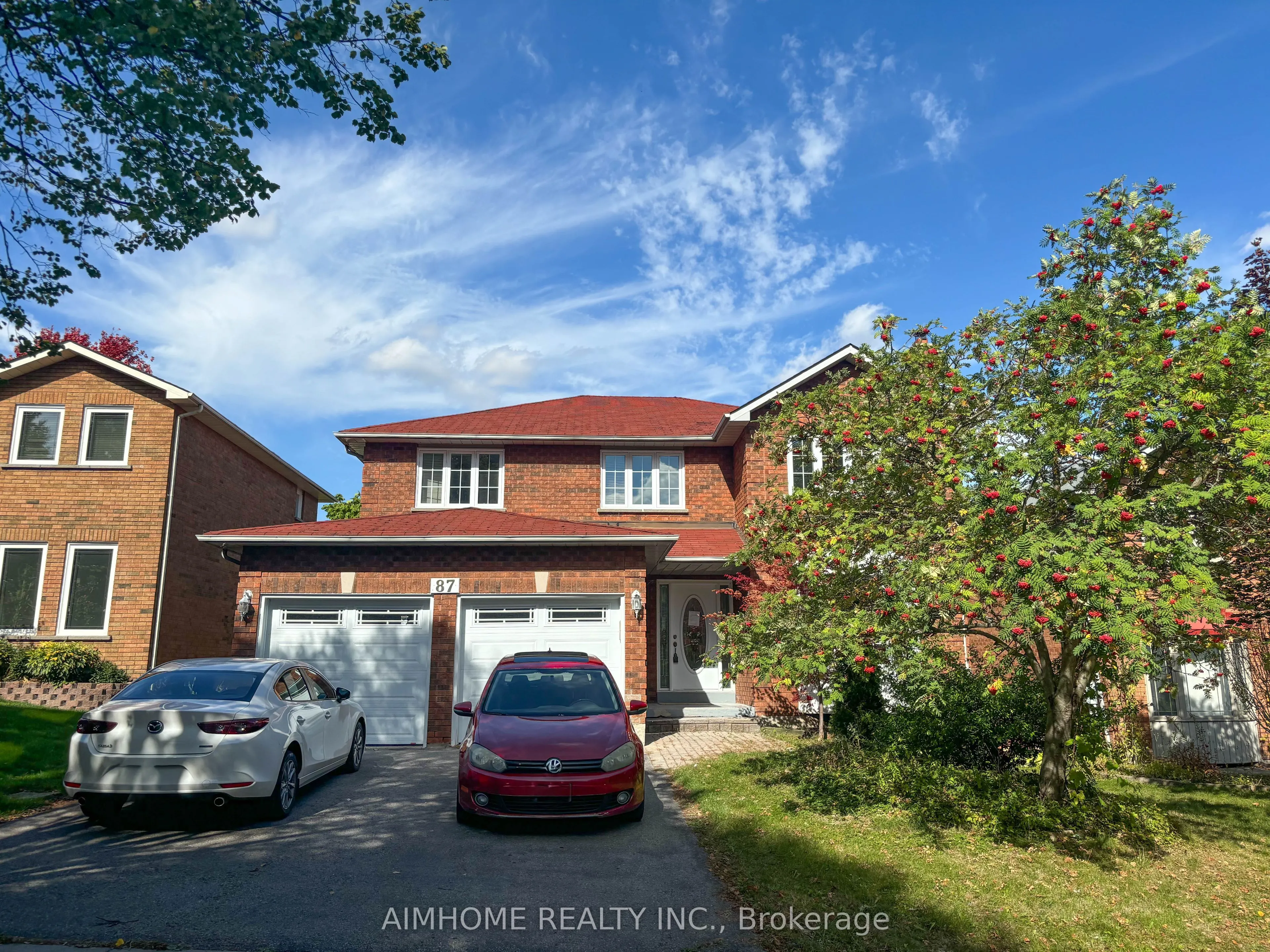 87 Ballard Crescent