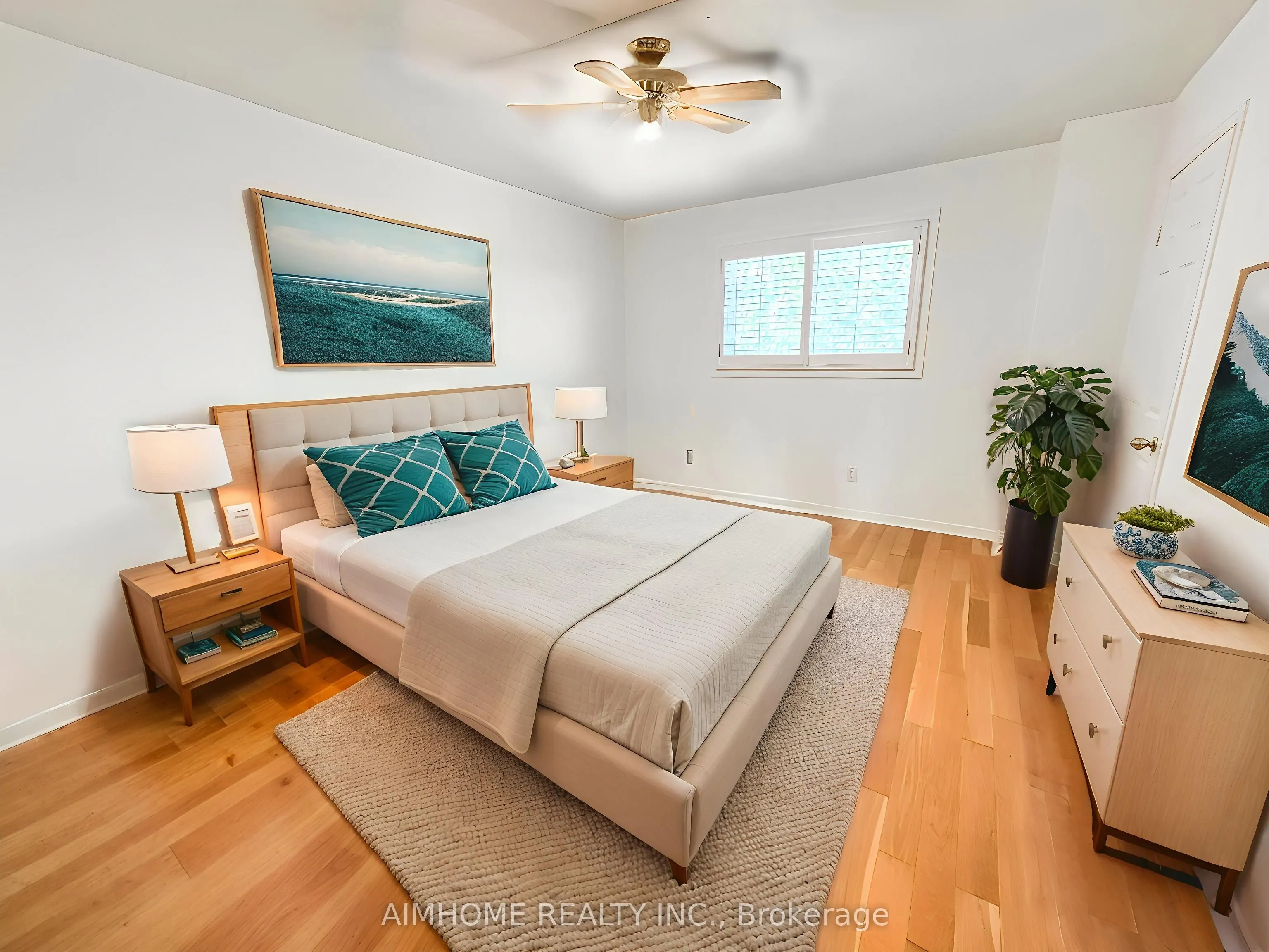 87 Ballard Crescent
