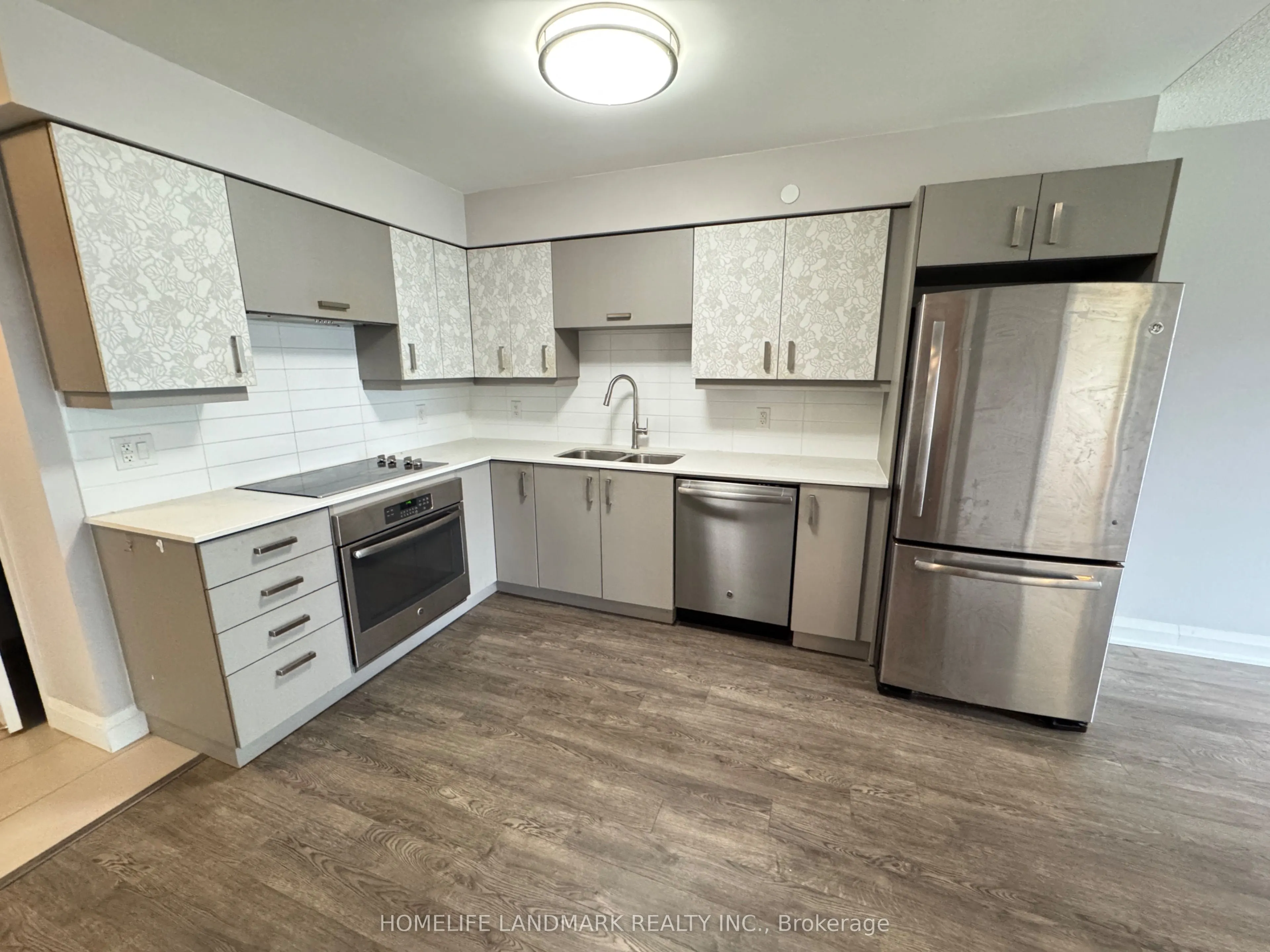 18 Uptown Drive, #626