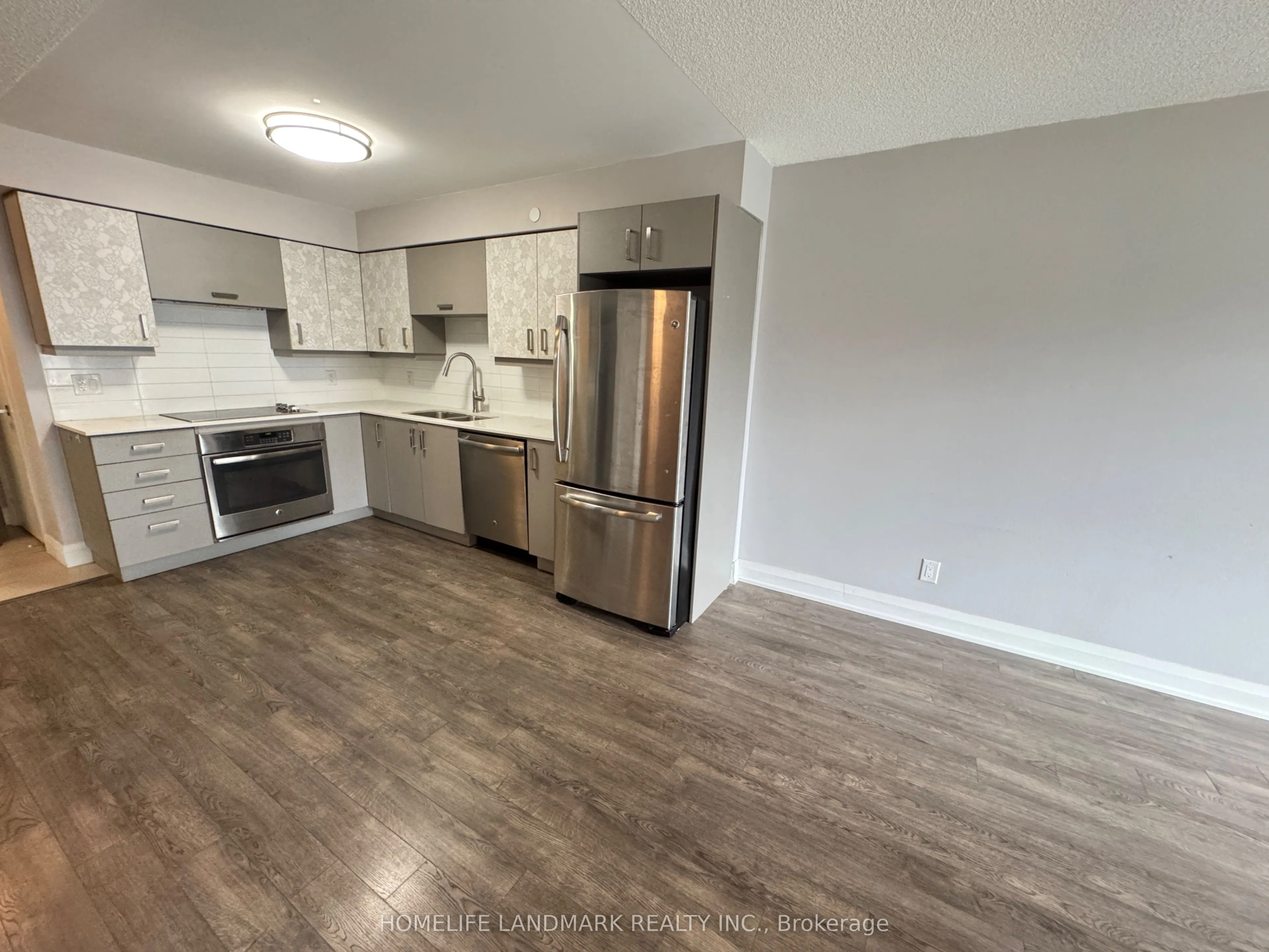 18 Uptown Drive, #626