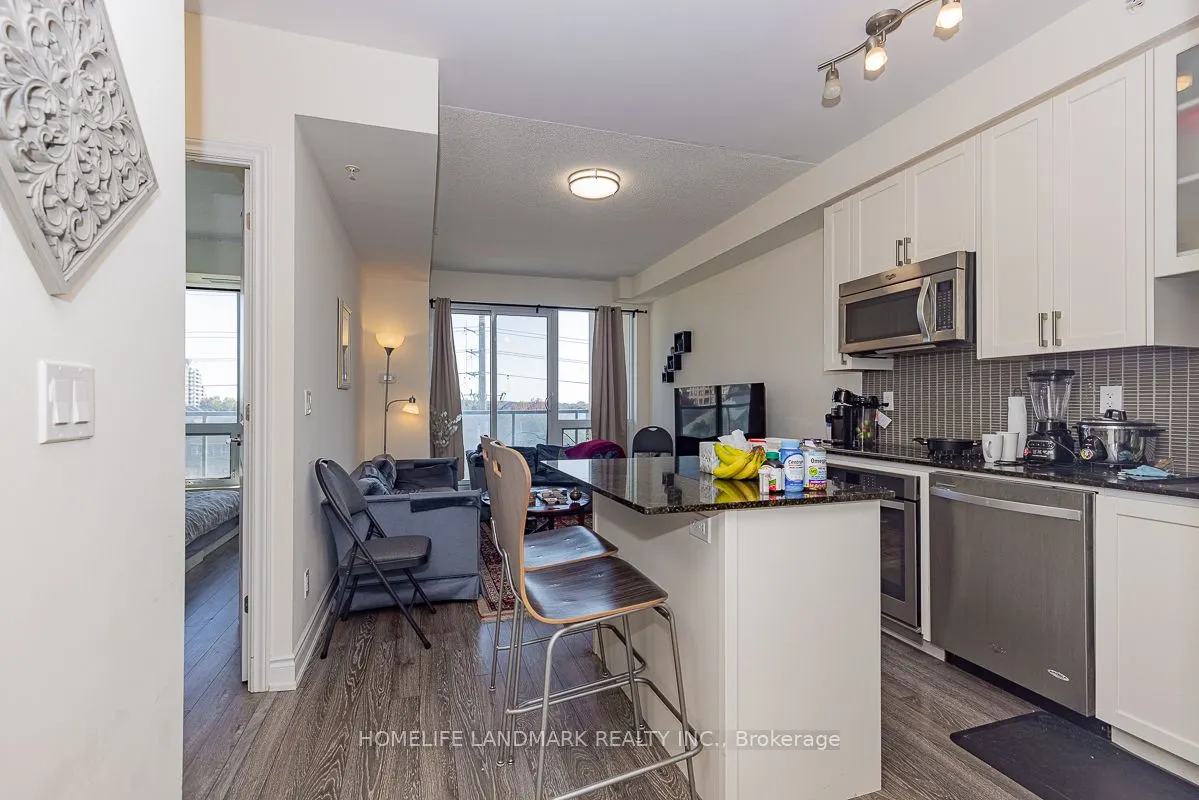 9088 Yonge Street, #507