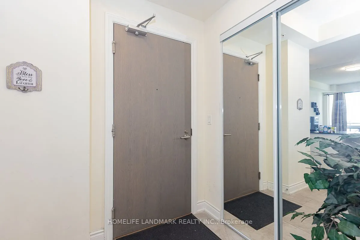 9088 Yonge Street, #507