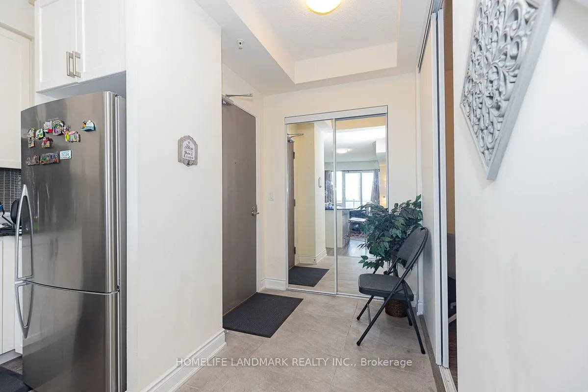 9088 Yonge Street, #507