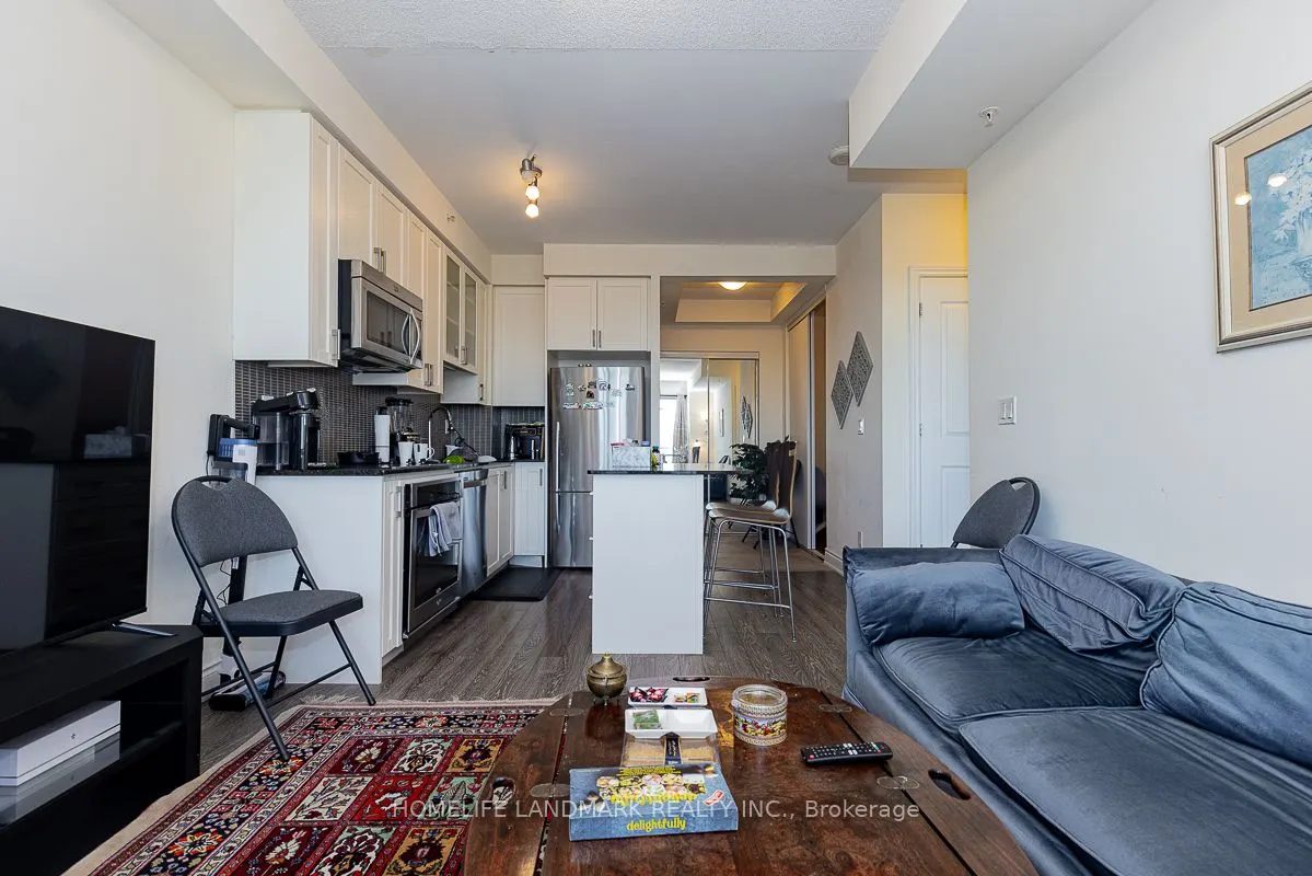 9088 Yonge Street, #507