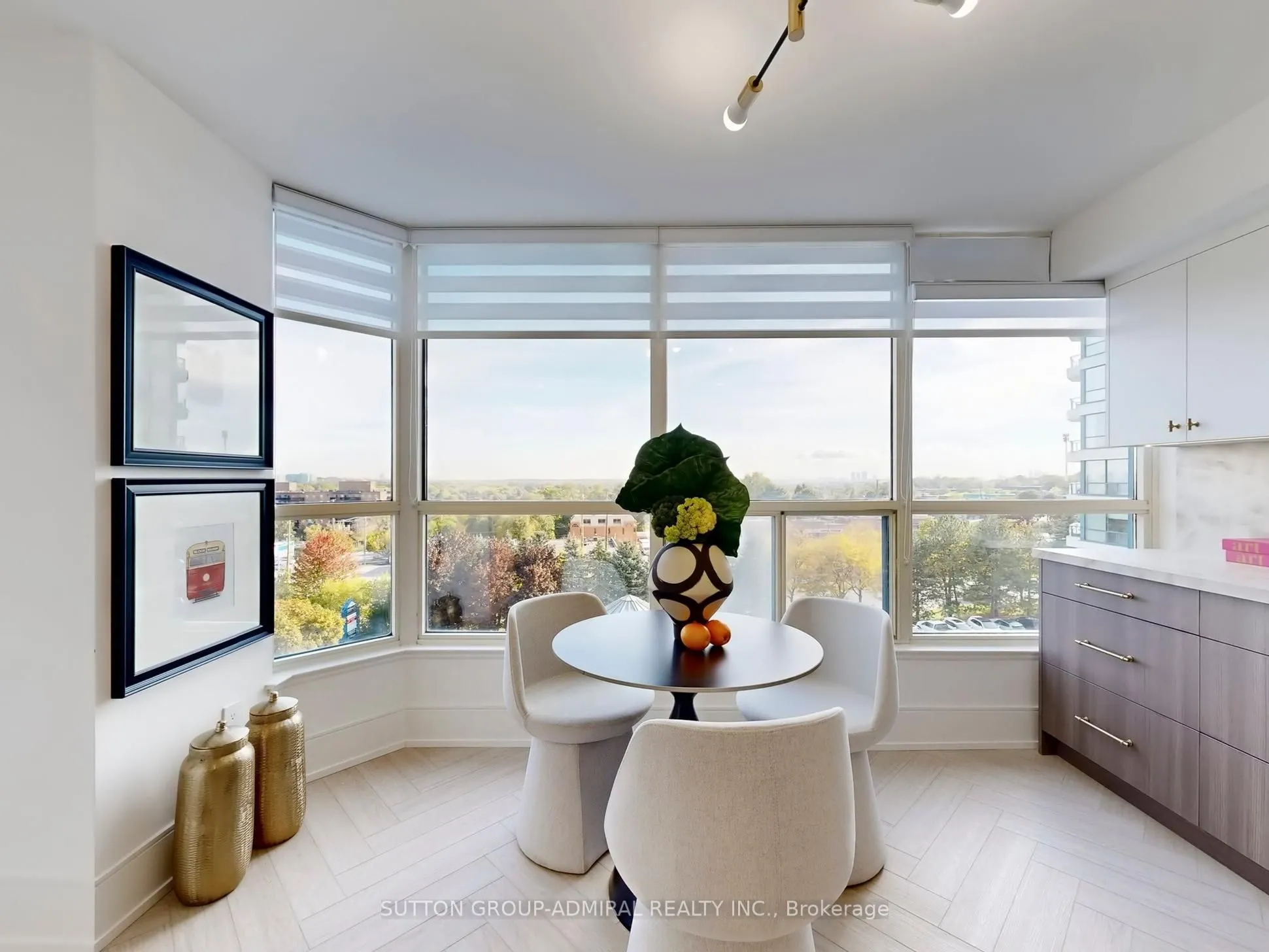1 Clark Avenue W, #704