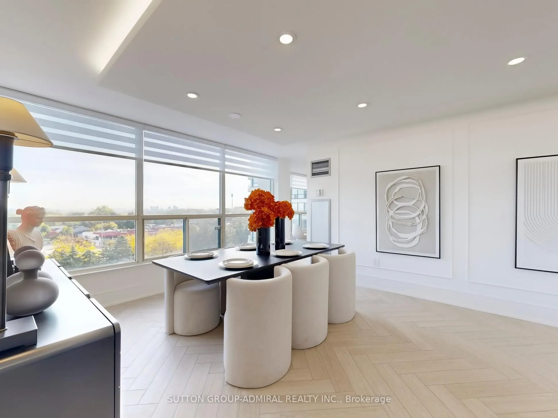 1 Clark Avenue W, #704