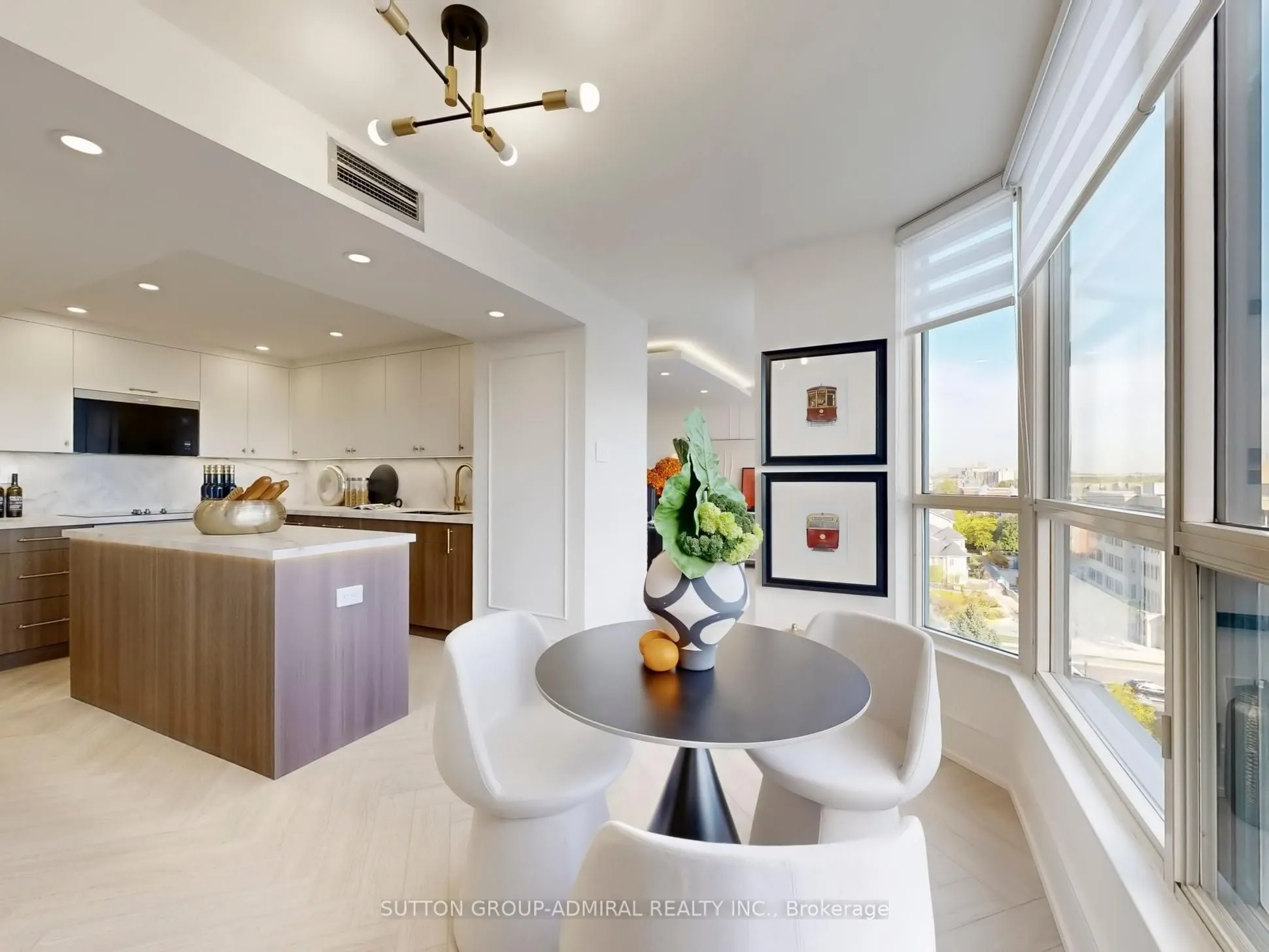 1 Clark Avenue W, #704