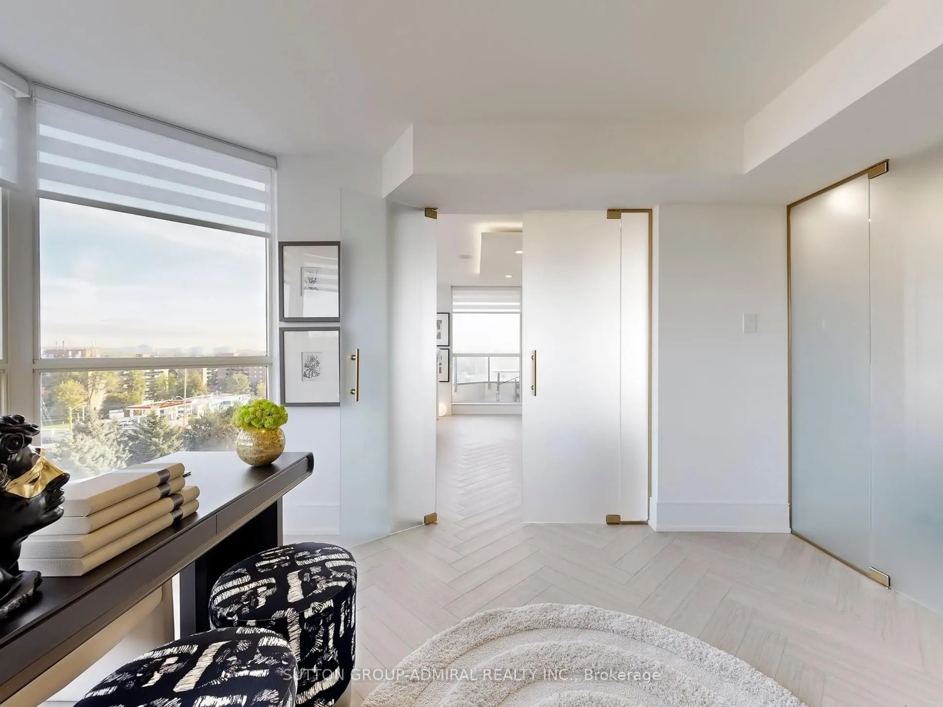1 Clark Avenue W, #704
