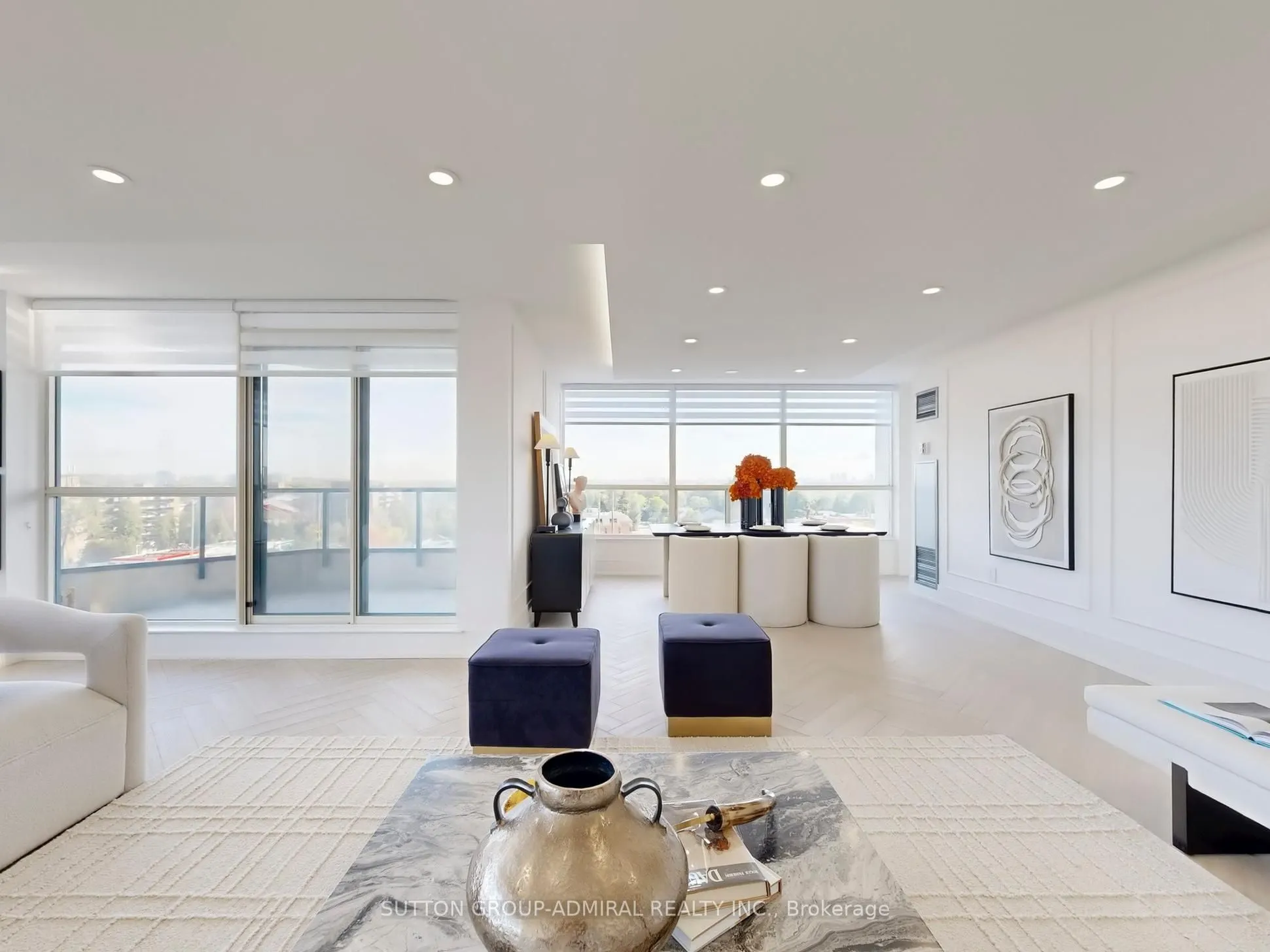 1 Clark Avenue W, #704