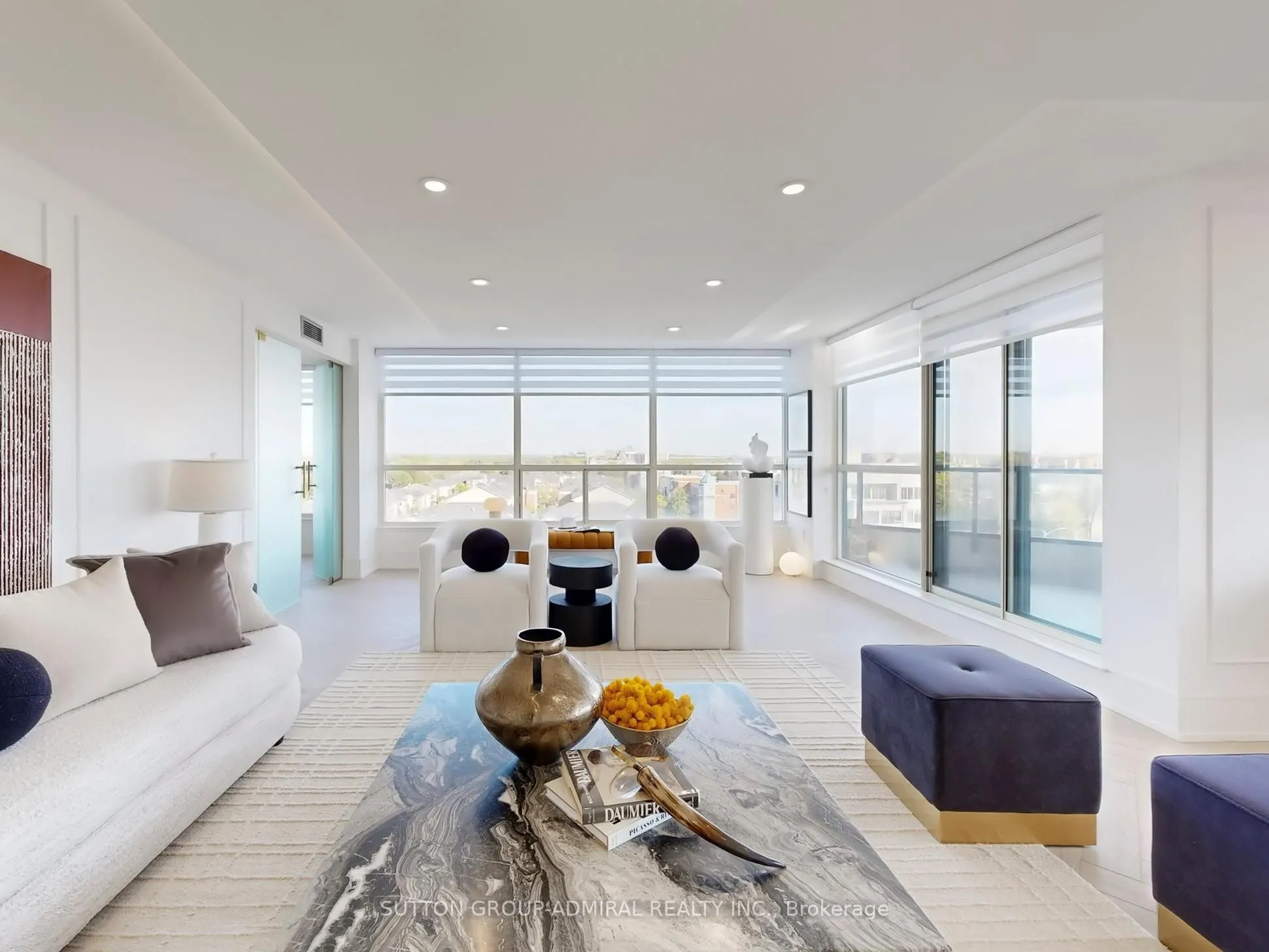 1 Clark Avenue W, #704